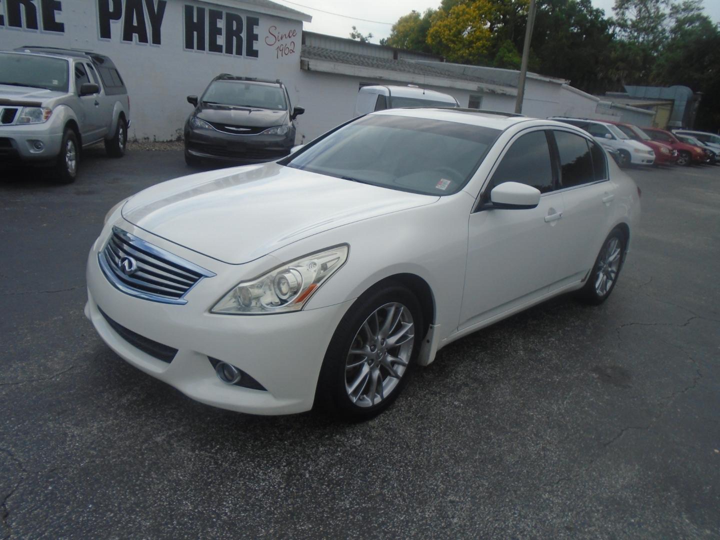 2012 Infiniti G Sedan (JN1CV6AP4CM) , located at 6112 N Florida Avenue, Tampa, FL, 33604, (888) 521-5131, 27.954929, -82.459534 - Photo#5