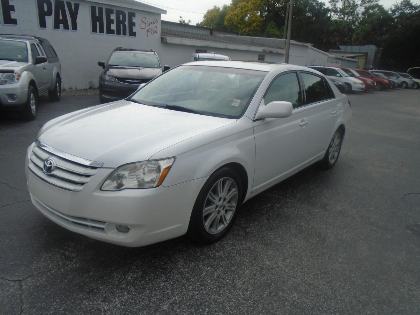 2007 Toyota Avalon (4T1BK36B57U) , located at 6112 N Florida Avenue, Tampa, FL, 33604, (888) 521-5131, 27.954929, -82.459534 - Photo#5