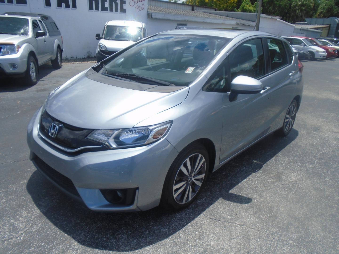 2017 Honda Fit (3HGGK5H72HM) , located at 6112 N Florida Avenue, Tampa, FL, 33604, (888) 521-5131, 27.954929, -82.459534 - Photo#5