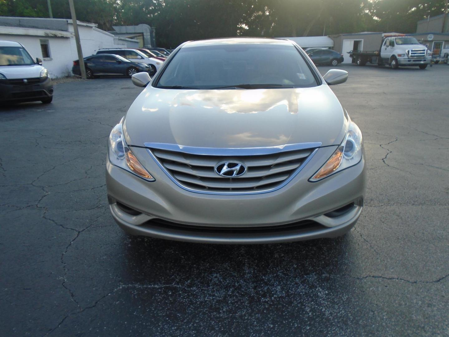 2011 Hyundai Sonata GLS Auto (5NPEB4AC7BH) with an 2.4L L4 DOHC 16V engine, 5-Speed Automatic transmission, located at 6112 N Florida Avenue, Tampa, FL, 33604, (888) 521-5131, 27.954929, -82.459534 - Photo#0