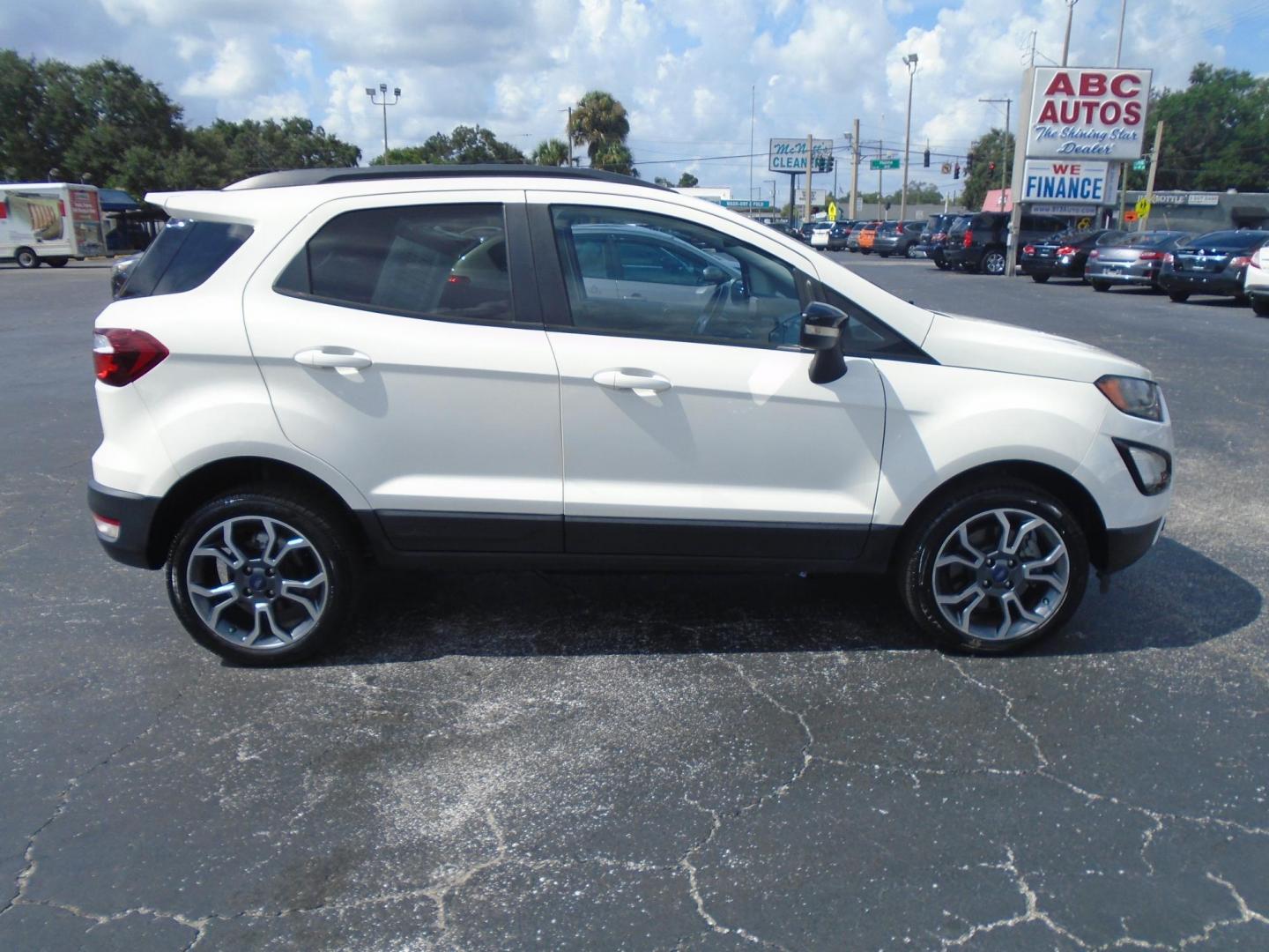 2020 Ford EcoSport SES AWD (MAJ6S3JL2LC) with an 2.0L L4 DOHC 16V engine, 6A transmission, located at 6112 N Florida Avenue, Tampa, FL, 33604, (888) 521-5131, 27.954929, -82.459534 - Photo#2