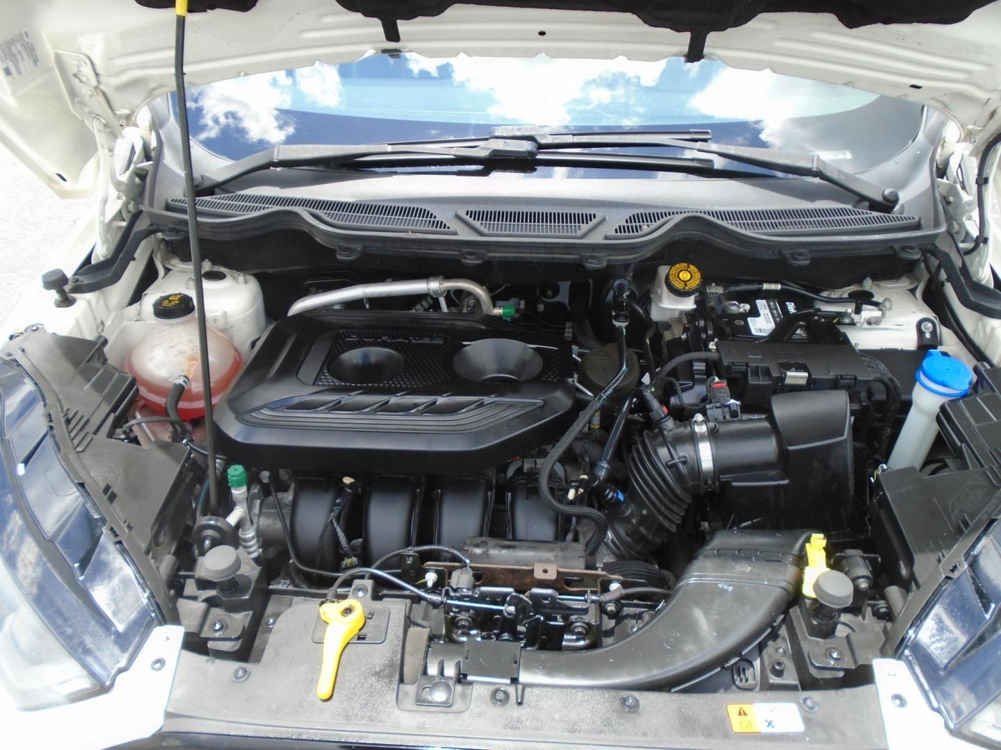 2020 WHITE /BLACK Ford EcoSport SES AWD (MAJ6S3JL2LC) with an 2.0L L4 DOHC 16V engine, 6A transmission, located at 6112 N Florida Avenue, Tampa, FL, 33604, (888) 521-5131, 27.954929, -82.459534 - 499 DOWN PLUS TAX & TAG - Photo#11