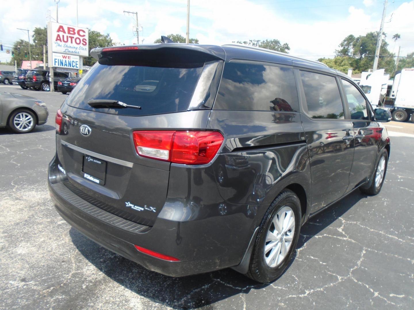 2016 Kia Sedona LX (KNDMB5C14G6) with an 3.3L V6 DOHC 24V engine, 6-Speed Automatic transmission, located at 6112 N Florida Avenue, Tampa, FL, 33604, (888) 521-5131, 27.954929, -82.459534 - Photo#9