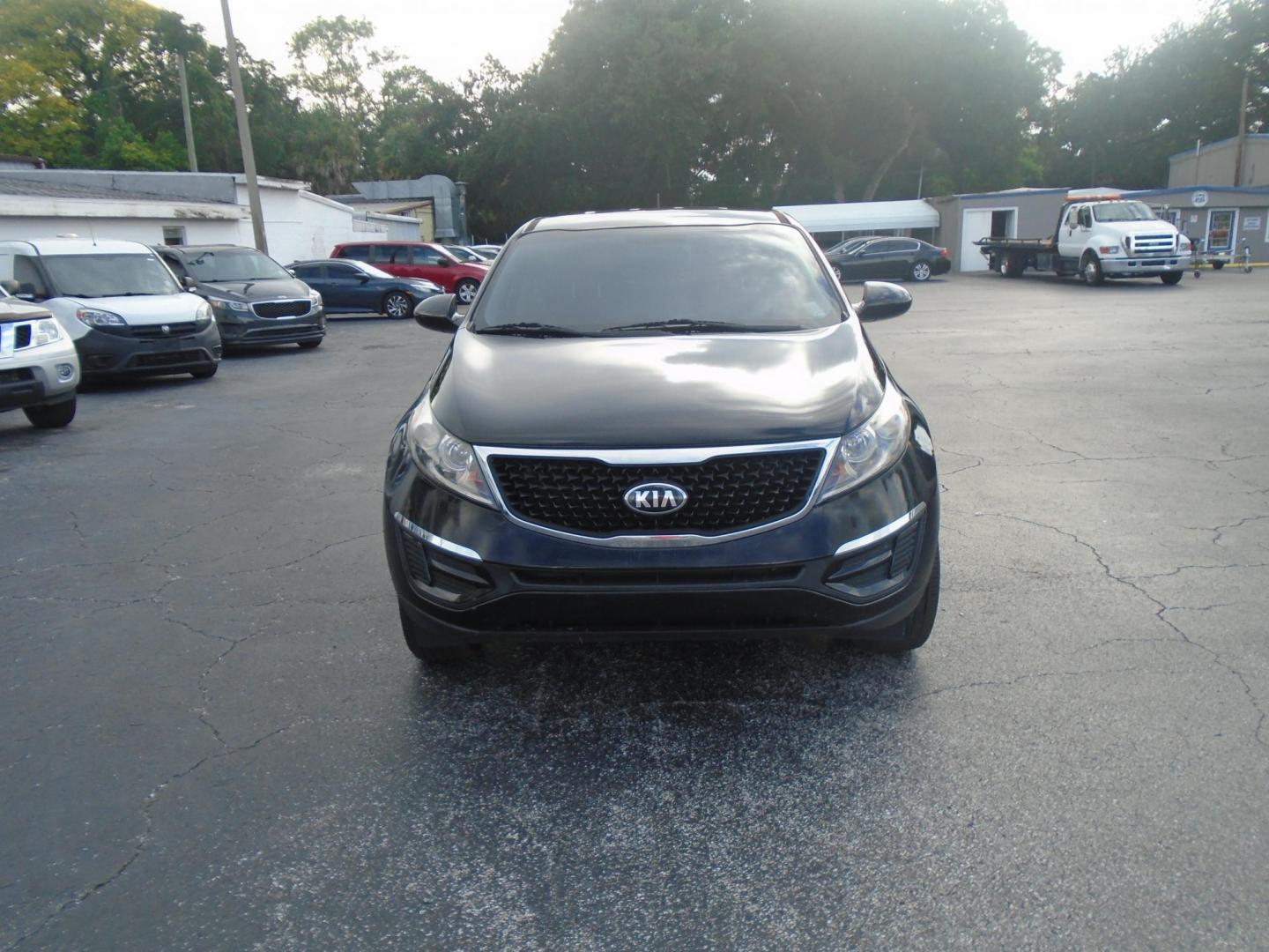 2017 Kia Sportage LX FWD (KNDPM3ACXH7) with an 2.4L V6 DOHC 24V engine, 6A transmission, located at 6112 N Florida Avenue, Tampa, FL, 33604, (888) 521-5131, 27.954929, -82.459534 - Photo#1