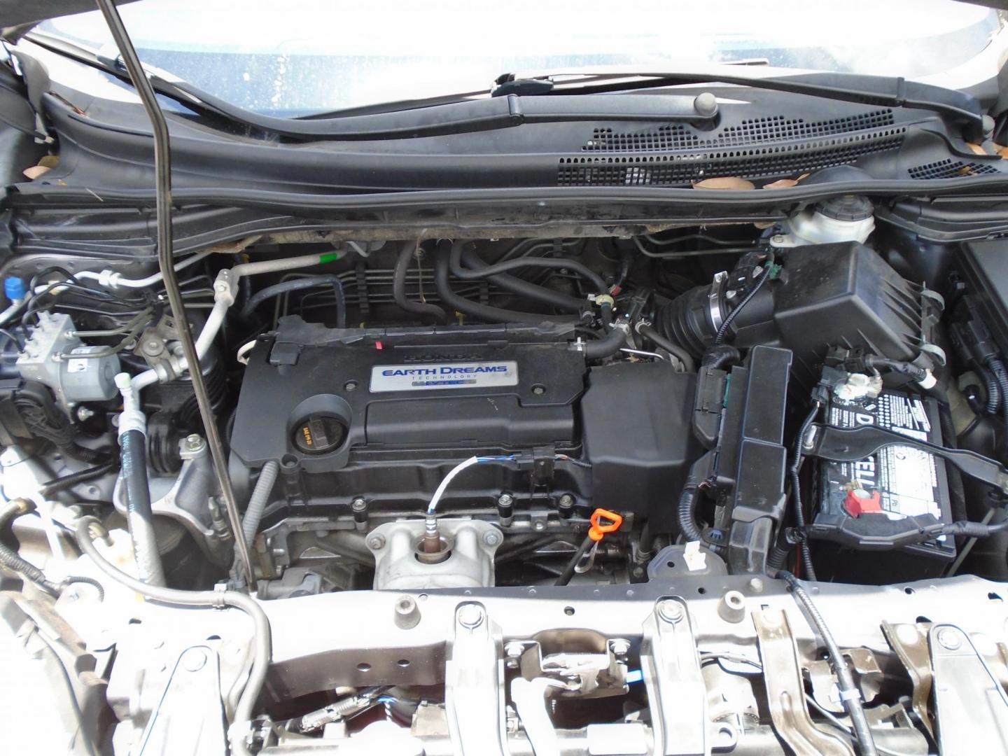2015 Honda CR-V LX 2WD (3CZRM3H35FG) with an 2.4L L4 DOHC 16V engine, Continuously Variable Transmission transmission, located at 6112 N Florida Avenue, Tampa, FL, 33604, (888) 521-5131, 27.954929, -82.459534 - Photo#29