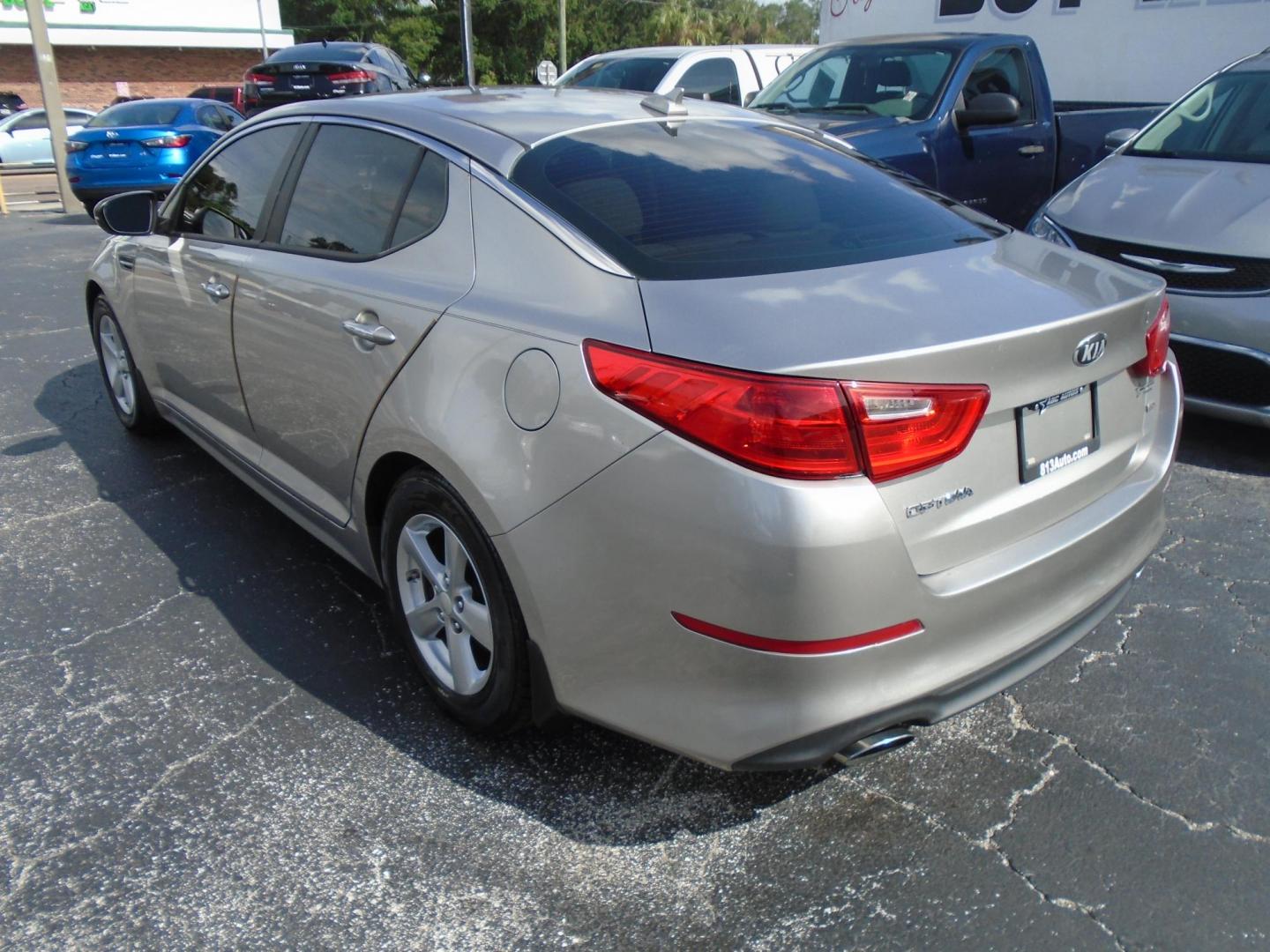 2015 Kia Optima LX (5XXGM4A79FG) with an 2.4L L4 DOHC 16V engine, 6-Speed Automatic transmission, located at 6112 N Florida Avenue, Tampa, FL, 33604, (888) 521-5131, 27.954929, -82.459534 - Photo#5