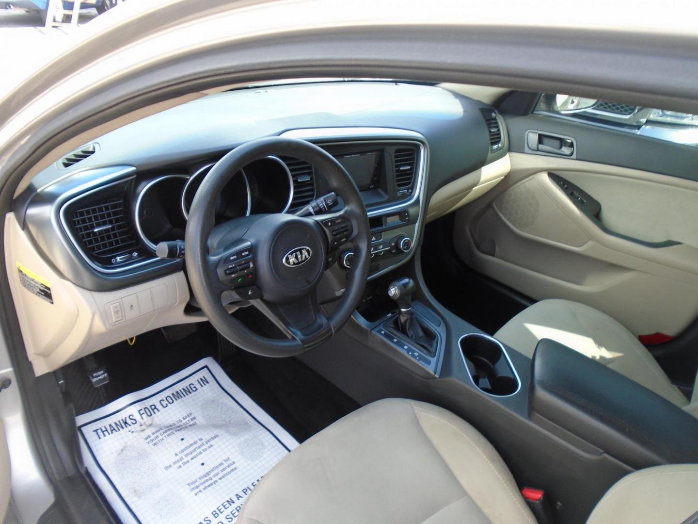 2015 Kia Optima LX (5XXGM4A79FG) with an 2.4L L4 DOHC 16V engine, 6-Speed Automatic transmission, located at 6112 N Florida Avenue, Tampa, FL, 33604, (888) 521-5131, 27.954929, -82.459534 - Photo#9