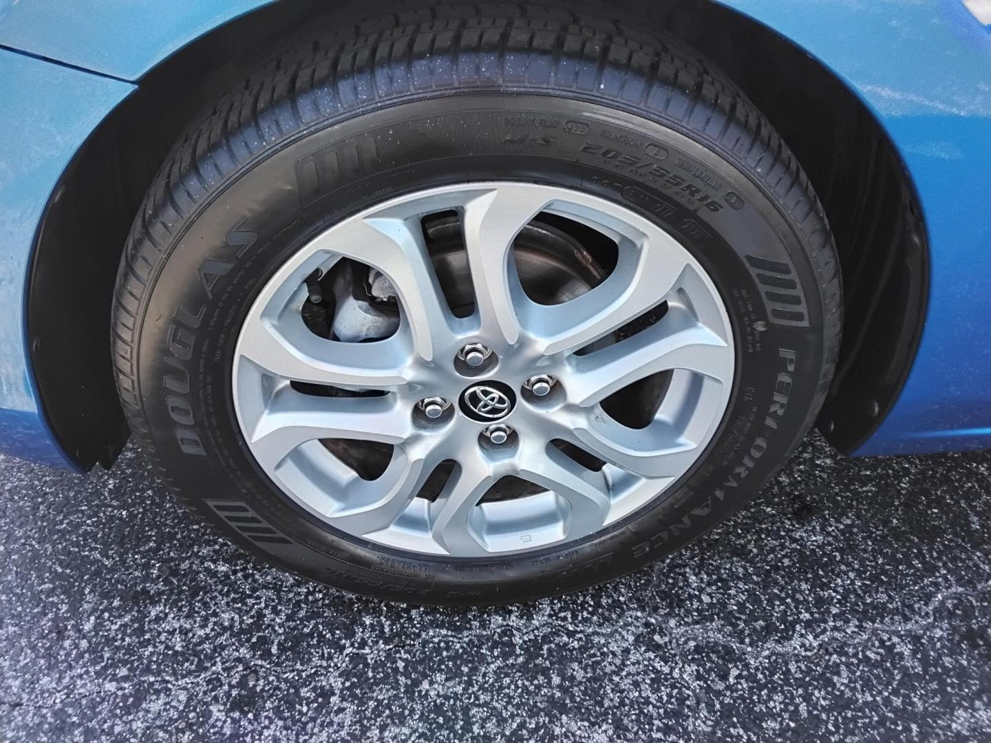 2017 BLUE /Grey Scion Yaris iA 6M (3MYDLBYV1HY) with an 1.5L L4 DOHC 16V engine, 6M transmission, located at 6112 N Florida Avenue, Tampa, FL, 33604, (888) 521-5131, 27.954929, -82.459534 - $499 down plus tax & tag. - Photo#22