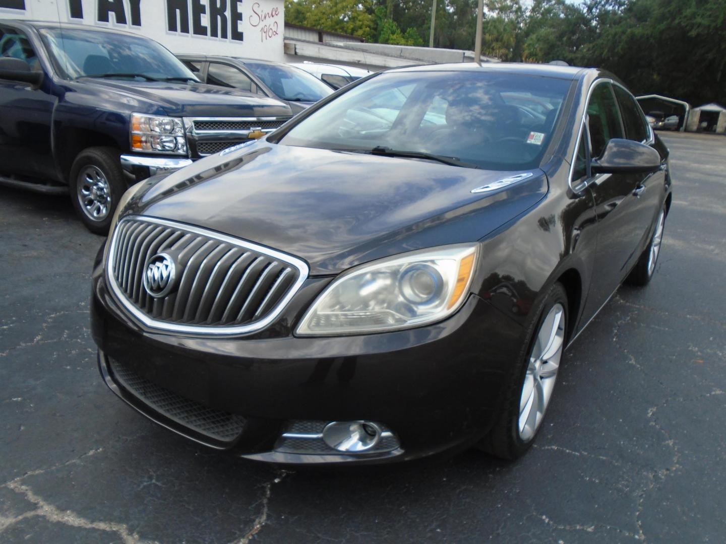 2016 Buick Verano Leather (1G4PS5SK6G4) with an 2.4L L4 DOHC 16V FFV engine, 6A transmission, located at 6112 N Florida Avenue, Tampa, FL, 33604, (888) 521-5131, 27.954929, -82.459534 - Photo#2