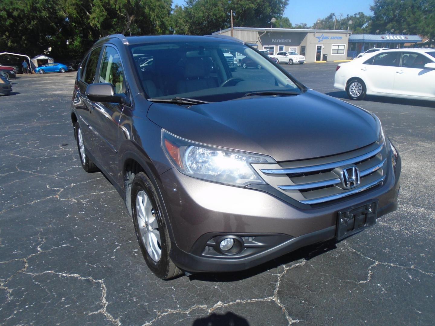 2013 Honda CR-V EX-L 4WD 5-Speed AT (5J6RM4H73DL) with an 2.4L L4 DOHC 16V engine, 5-Speed Automatic transmission, located at 6112 N Florida Avenue, Tampa, FL, 33604, (888) 521-5131, 27.954929, -82.459534 - Photo#0