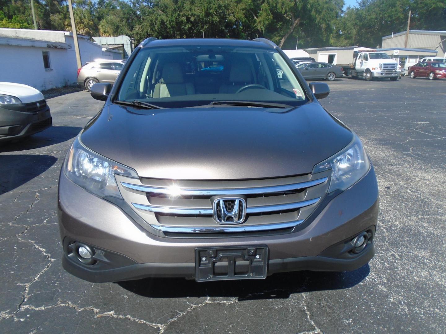 2013 Honda CR-V EX-L 4WD 5-Speed AT (5J6RM4H73DL) with an 2.4L L4 DOHC 16V engine, 5-Speed Automatic transmission, located at 6112 N Florida Avenue, Tampa, FL, 33604, (888) 521-5131, 27.954929, -82.459534 - Photo#2