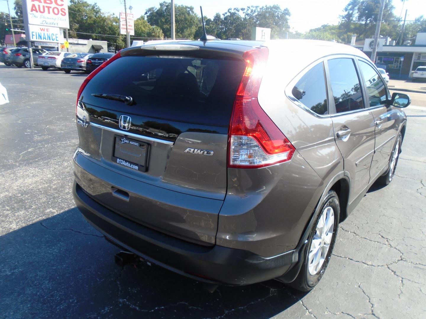 2013 Honda CR-V EX-L 4WD 5-Speed AT (5J6RM4H73DL) with an 2.4L L4 DOHC 16V engine, 5-Speed Automatic transmission, located at 6112 N Florida Avenue, Tampa, FL, 33604, (888) 521-5131, 27.954929, -82.459534 - Photo#3