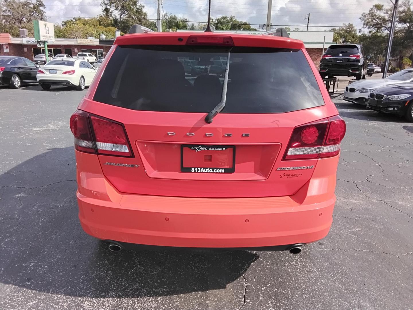 2018 Orange /Black Dodge Journey Crossroad FWD (3C4PDCGG6JT) with an 3.6L V6 DOHC 24V engine, 4A transmission, located at 6112 N Florida Avenue, Tampa, FL, 33604, (888) 521-5131, 27.954929, -82.459534 - 499$ down plus tax & tag. - Photo#12