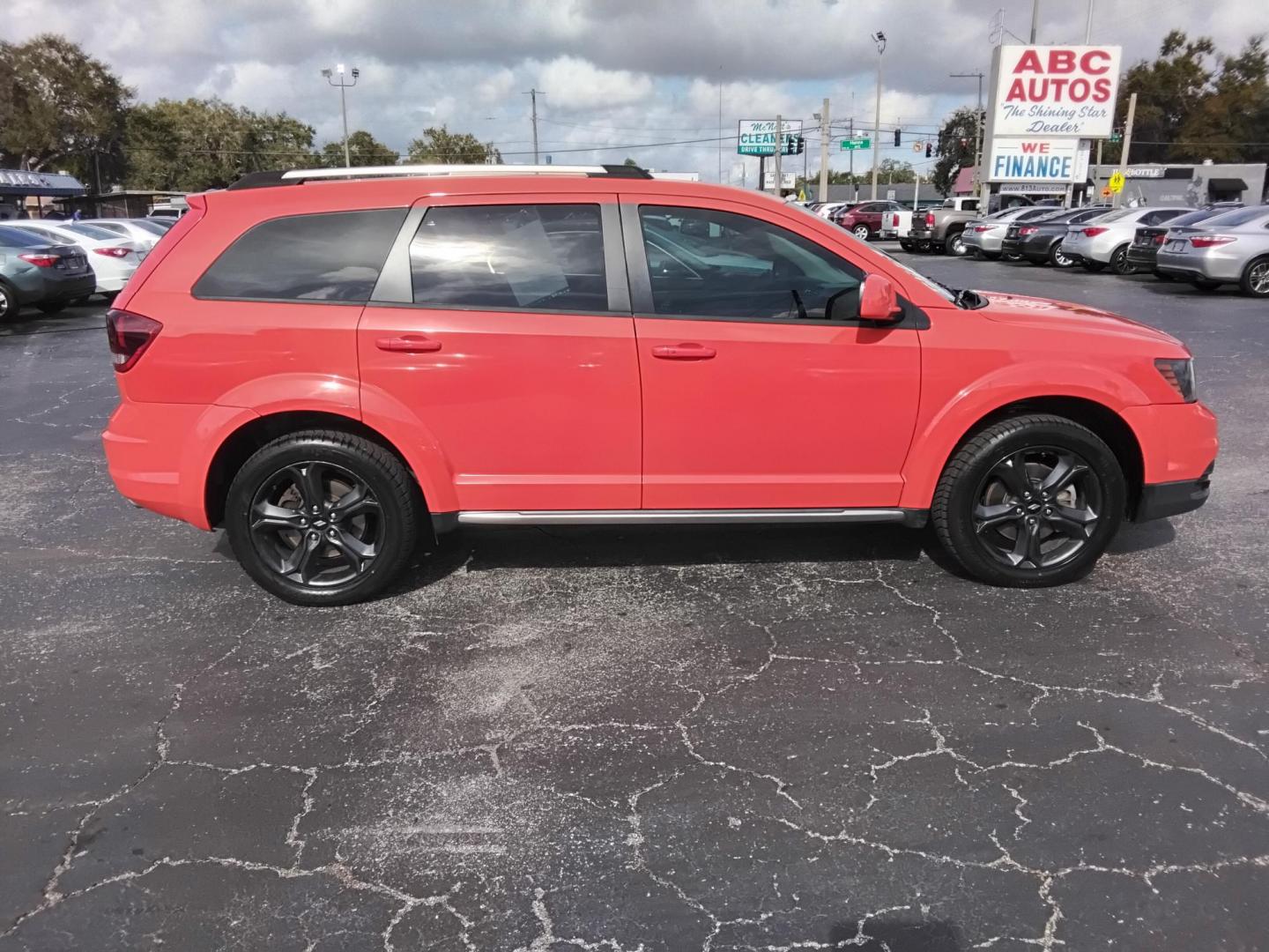 2018 Orange /Black Dodge Journey Crossroad FWD (3C4PDCGG6JT) with an 3.6L V6 DOHC 24V engine, 4A transmission, located at 6112 N Florida Avenue, Tampa, FL, 33604, (888) 521-5131, 27.954929, -82.459534 - 499$ down plus tax & tag. - Photo#6