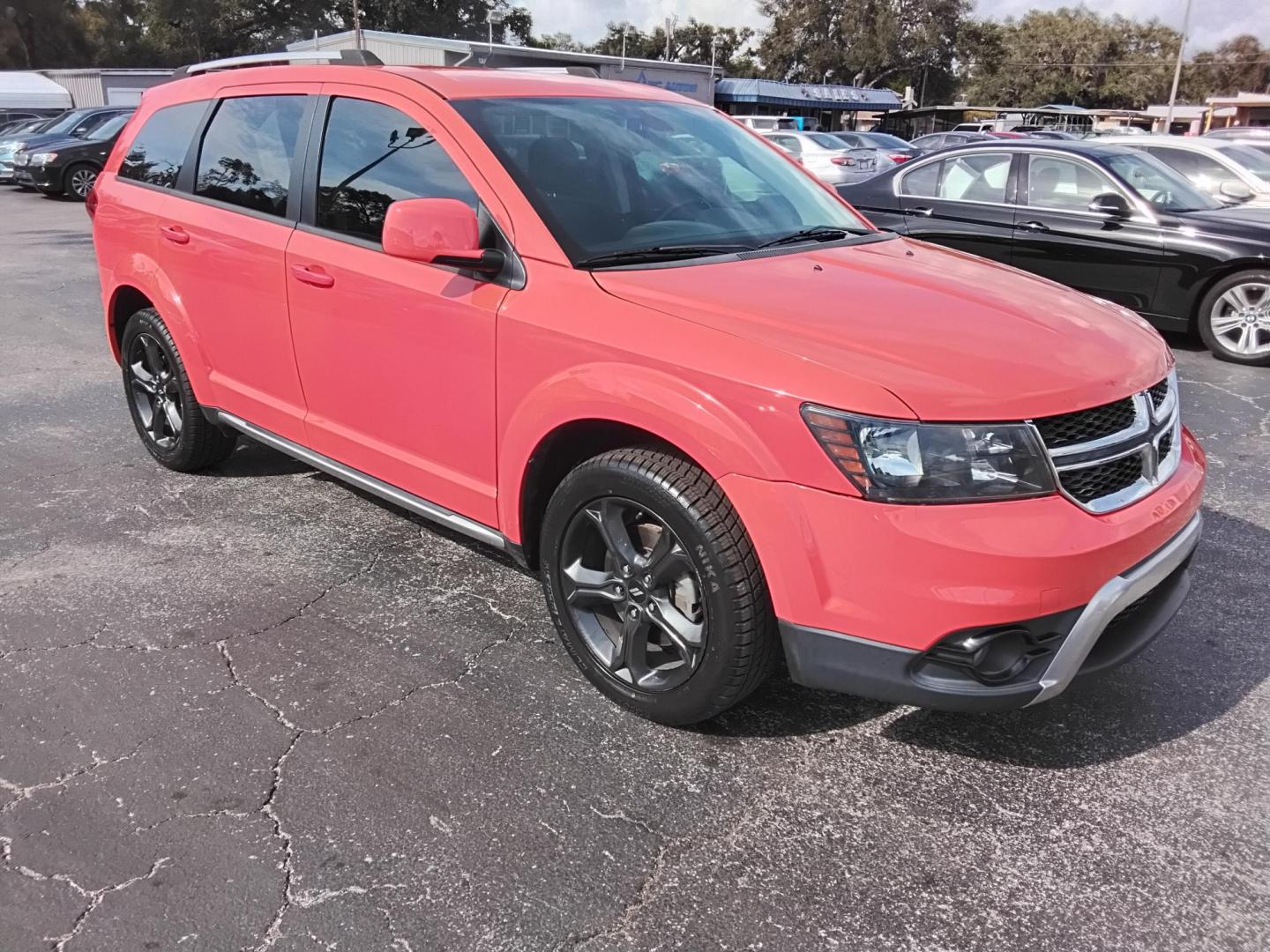 2018 Orange /Black Dodge Journey Crossroad FWD (3C4PDCGG6JT) with an 3.6L V6 DOHC 24V engine, 4A transmission, located at 6112 N Florida Avenue, Tampa, FL, 33604, (888) 521-5131, 27.954929, -82.459534 - 499$ down plus tax & tag. - Photo#4