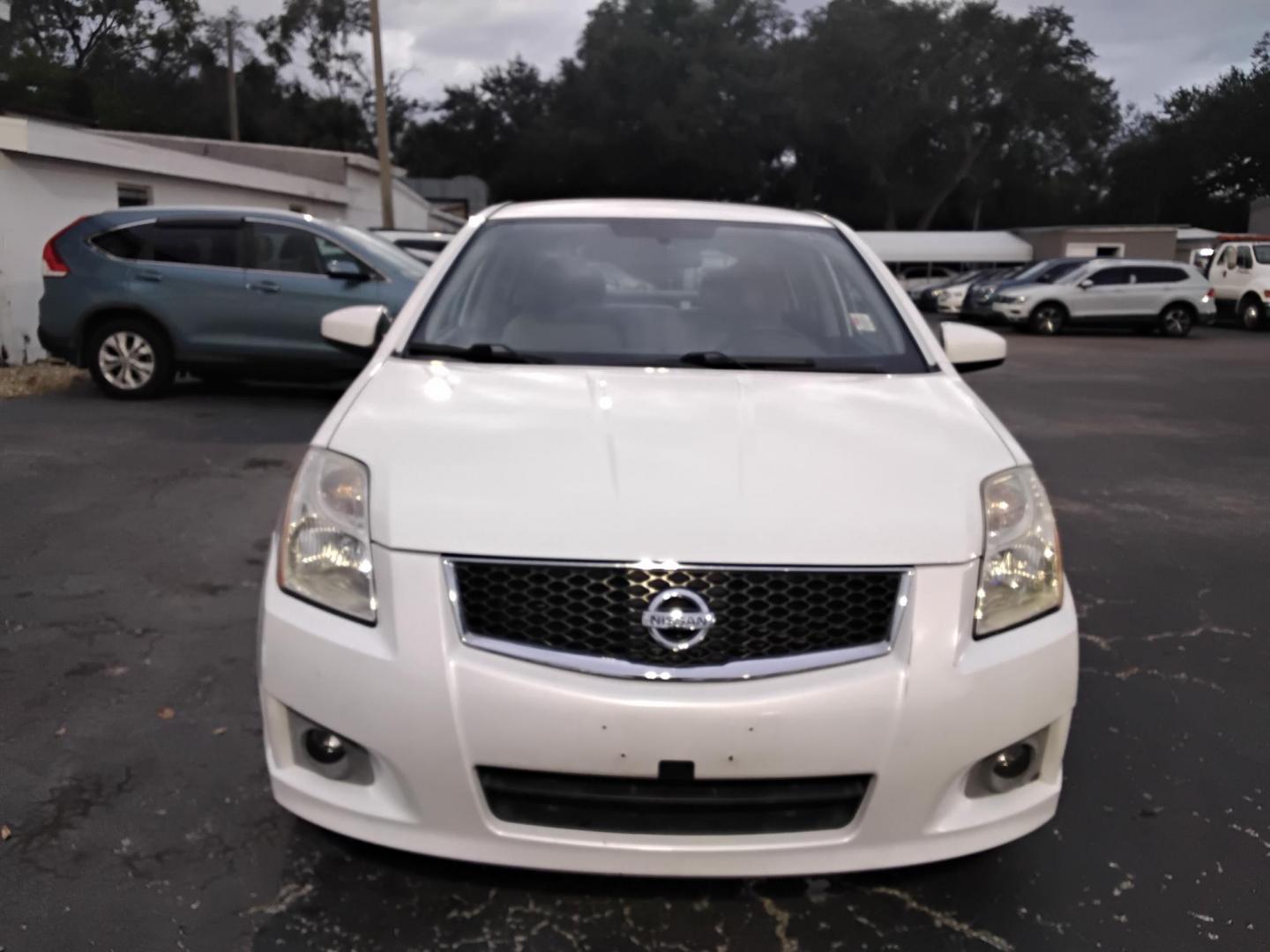 2012 White /Grey Nissan Sentra 2.0 (3N1AB6AP1CL) with an 2.0L L4 DOHC 16V engine, Continuously Variable Transmission transmission, located at 6112 N Florida Avenue, Tampa, FL, 33604, (888) 521-5131, 27.954929, -82.459534 - $499 DOWN PLUS TAX & TAG. - Photo#2