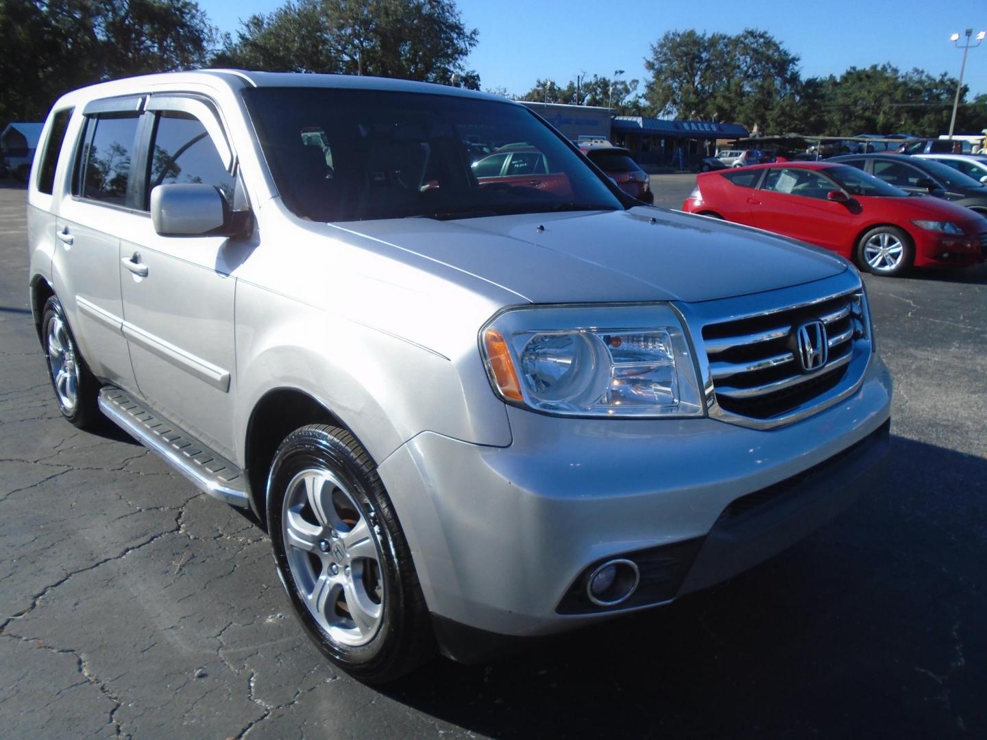 2013 Honda Pilot EX-L 2WD 5-Spd AT with Navigation (5FNYF3H77DB) with an 3.5L V6 SOHC 24V engine, 5-Speed Automatic transmission, located at 6112 N Florida Avenue, Tampa, FL, 33604, (888) 521-5131, 27.954929, -82.459534 - Photo#2