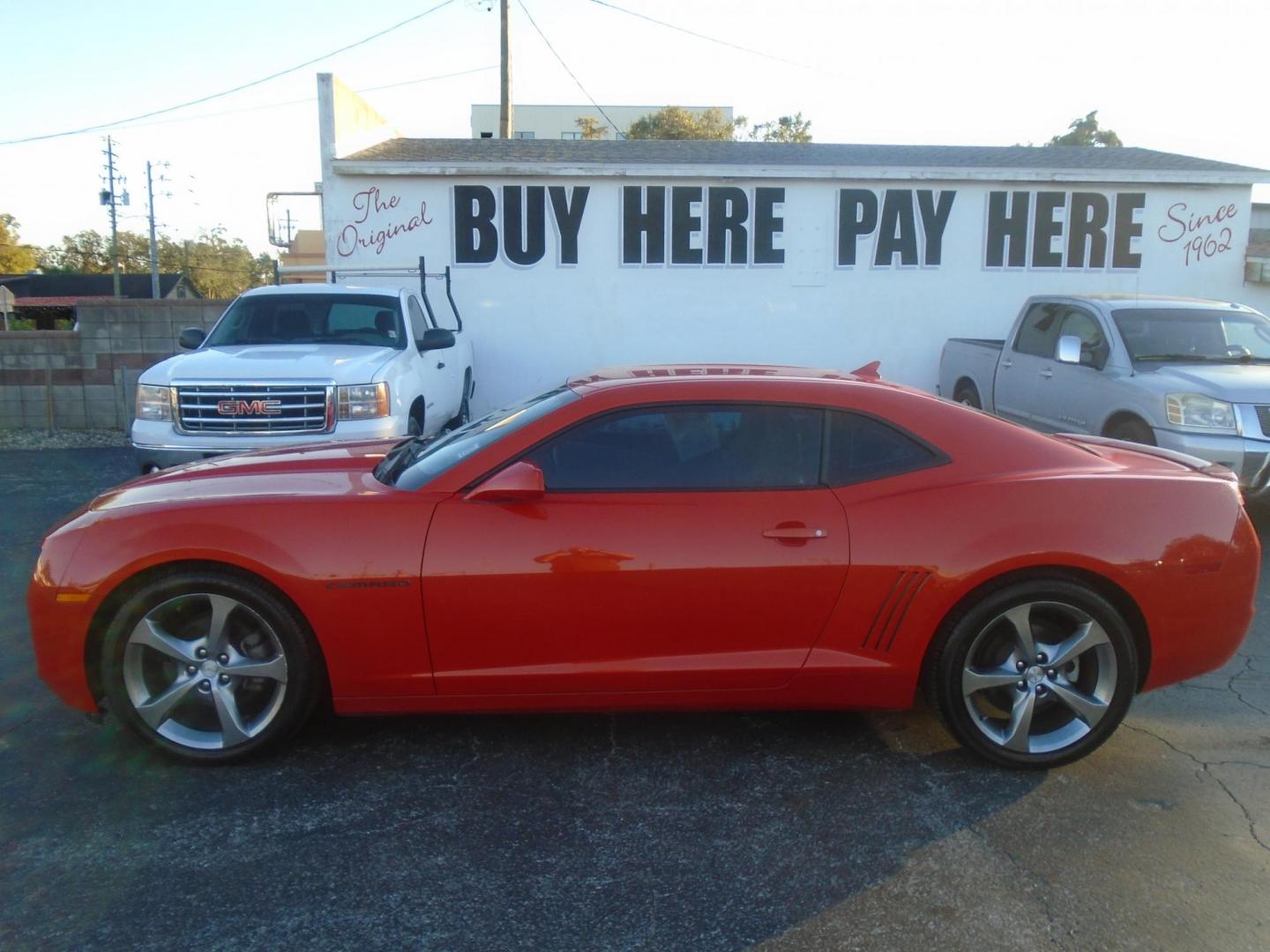 2013 Chevrolet Camaro Coupe 2LT (2G1FC1E35D9) with an 3.6L V6 DOHC 24V FFV engine, 6-Speed Automatic transmission, located at 6112 N Florida Avenue, Tampa, FL, 33604, (888) 521-5131, 27.954929, -82.459534 - Photo#0