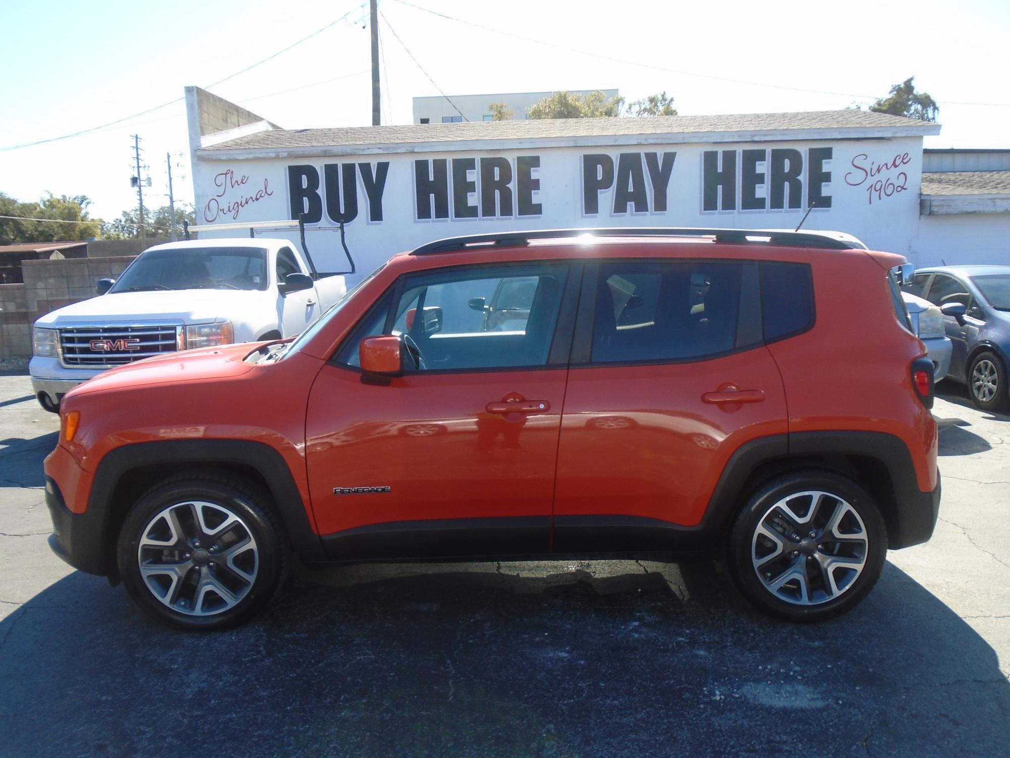 2017 Jeep Renegade Latitude FWD