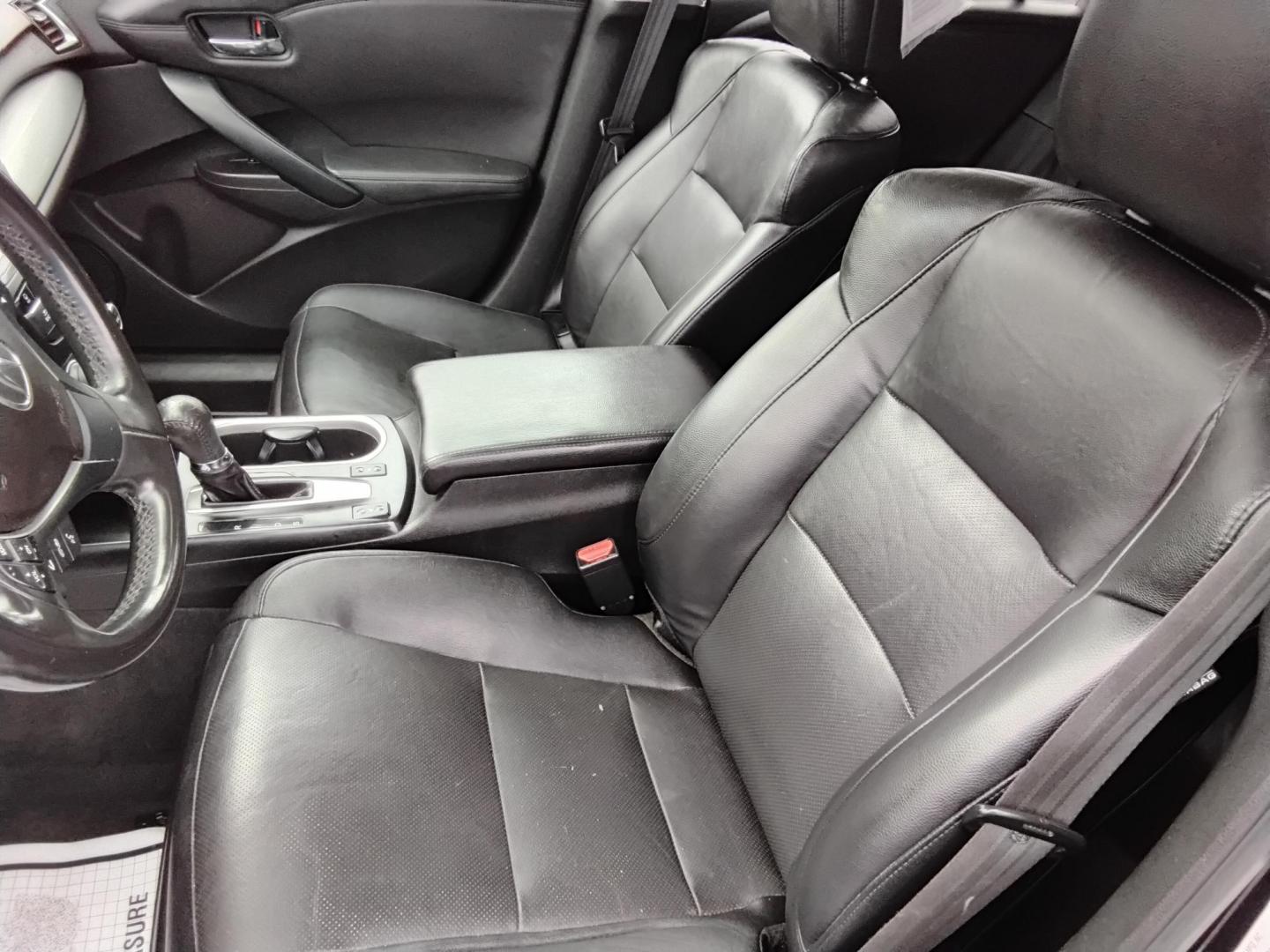 2016 BLACK /Black Acura RDX 6-Spd AT w/ Technology Package (5J8TB3H58GL) with an 2.3L L4 DOHC 16V engine, 6-Speed Automatic transmission, located at 6112 N Florida Avenue, Tampa, FL, 33604, (888) 521-5131, 27.954929, -82.459534 - 499$ down plus tax & tag. - Photo#14