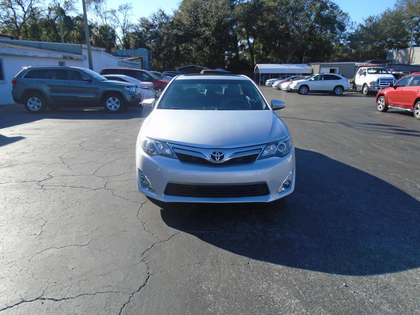 2012 Toyota Camry SE (4T1BF1FK0CU) with an 2.5L L4 DOHC 16V engine, 6-Speed Automatic transmission, located at 6112 N Florida Avenue, Tampa, FL, 33604, (888) 521-5131, 27.954929, -82.459534 - Photo#1