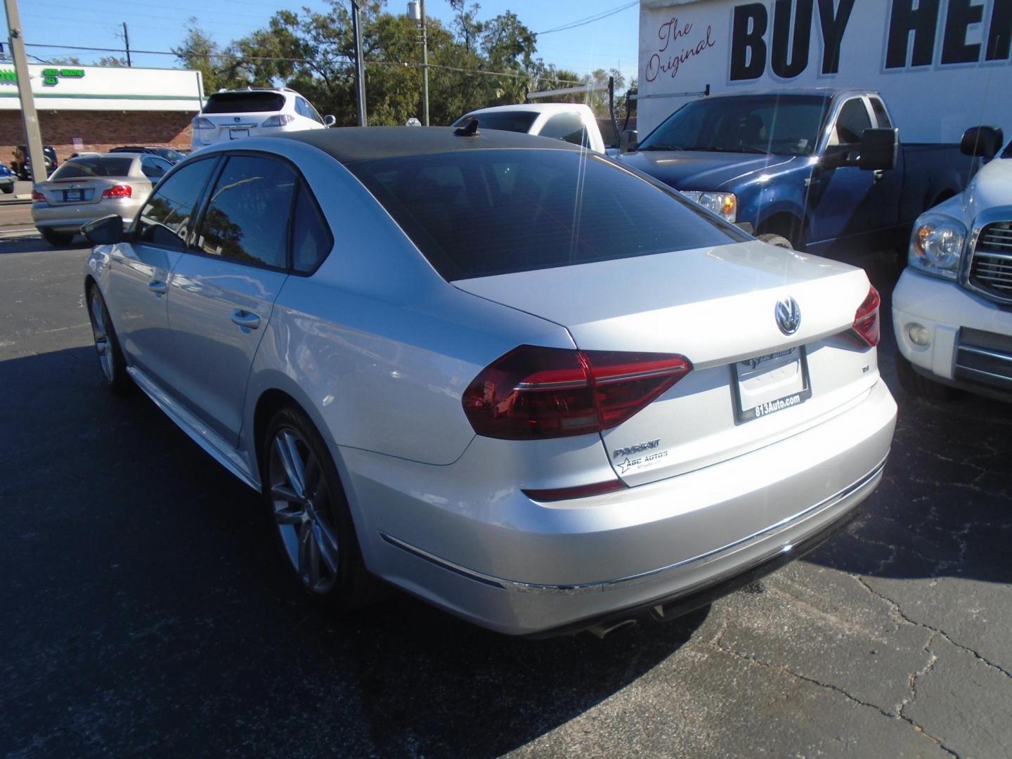 2018 Volkswagen Passat R-Line (1VWAA7A34JC) with an 2.0L L4 DOHC 16V engine, 6A transmission, located at 6112 N Florida Avenue, Tampa, FL, 33604, (888) 521-5131, 27.954929, -82.459534 - Photo#4