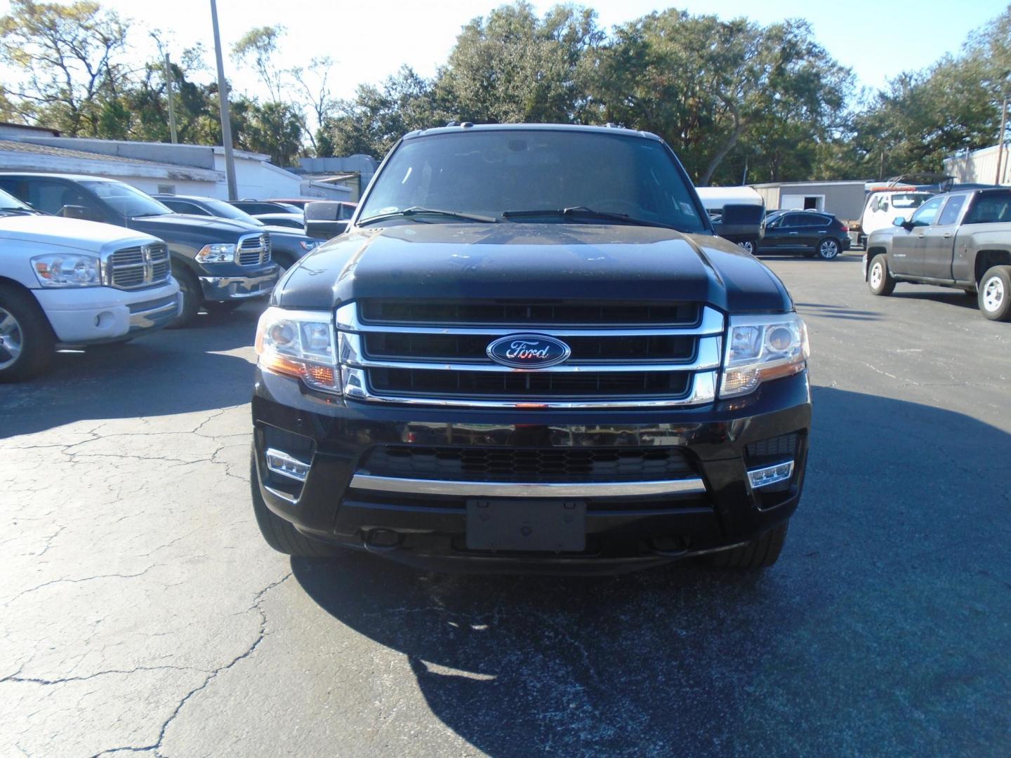 2017 Ford Expedition EL Limited 4WD (1FMJK2AT5HE) with an 3.5L V6 DOHC 24V FFV engine, 6A transmission, located at 6112 N Florida Avenue, Tampa, FL, 33604, (888) 521-5131, 27.954929, -82.459534 - Photo#2