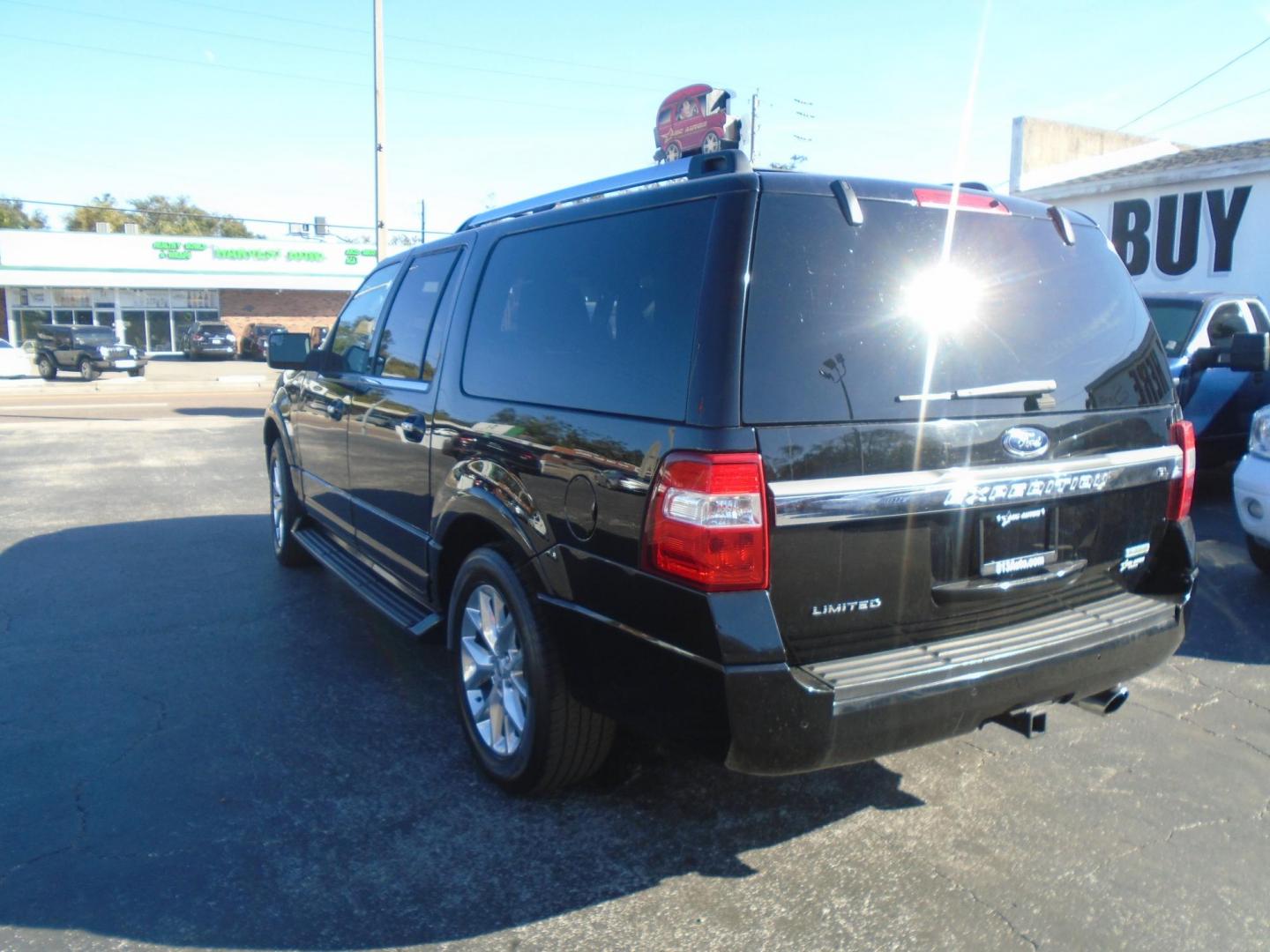 2017 Ford Expedition EL Limited 4WD (1FMJK2AT5HE) with an 3.5L V6 DOHC 24V FFV engine, 6A transmission, located at 6112 N Florida Avenue, Tampa, FL, 33604, (888) 521-5131, 27.954929, -82.459534 - Photo#5