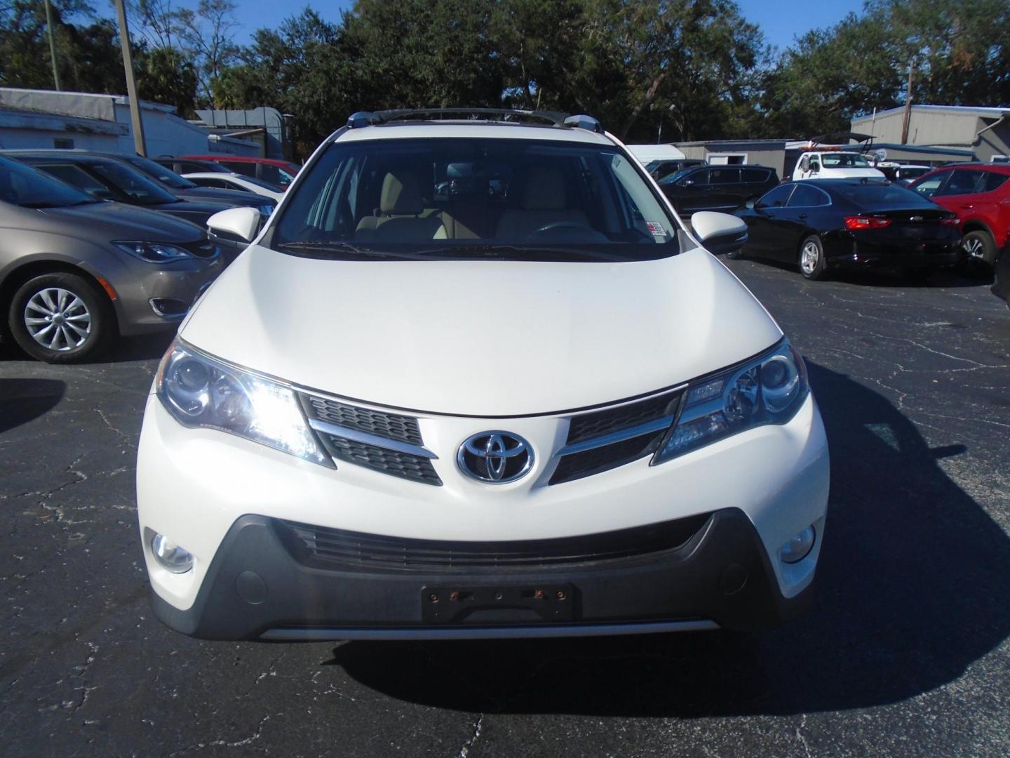 2014 Toyota RAV4 Limited AWD (2T3DFREV7EW) with an 2.5L L4 DOHC 16V engine, 6-Speed Automatic transmission, located at 6112 N Florida Avenue, Tampa, FL, 33604, (888) 521-5131, 27.954929, -82.459534 - Photo#1