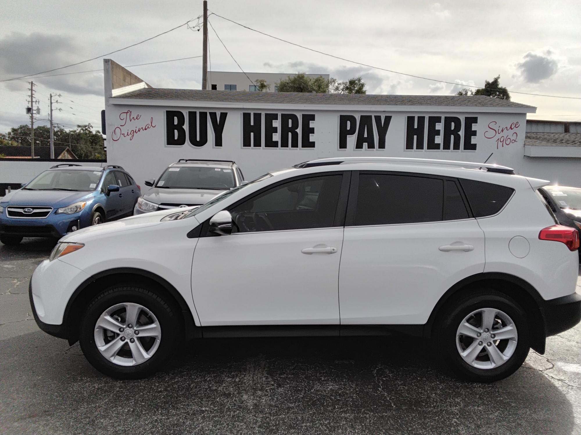photo of 2014 Toyota RAV4 XLE FWD