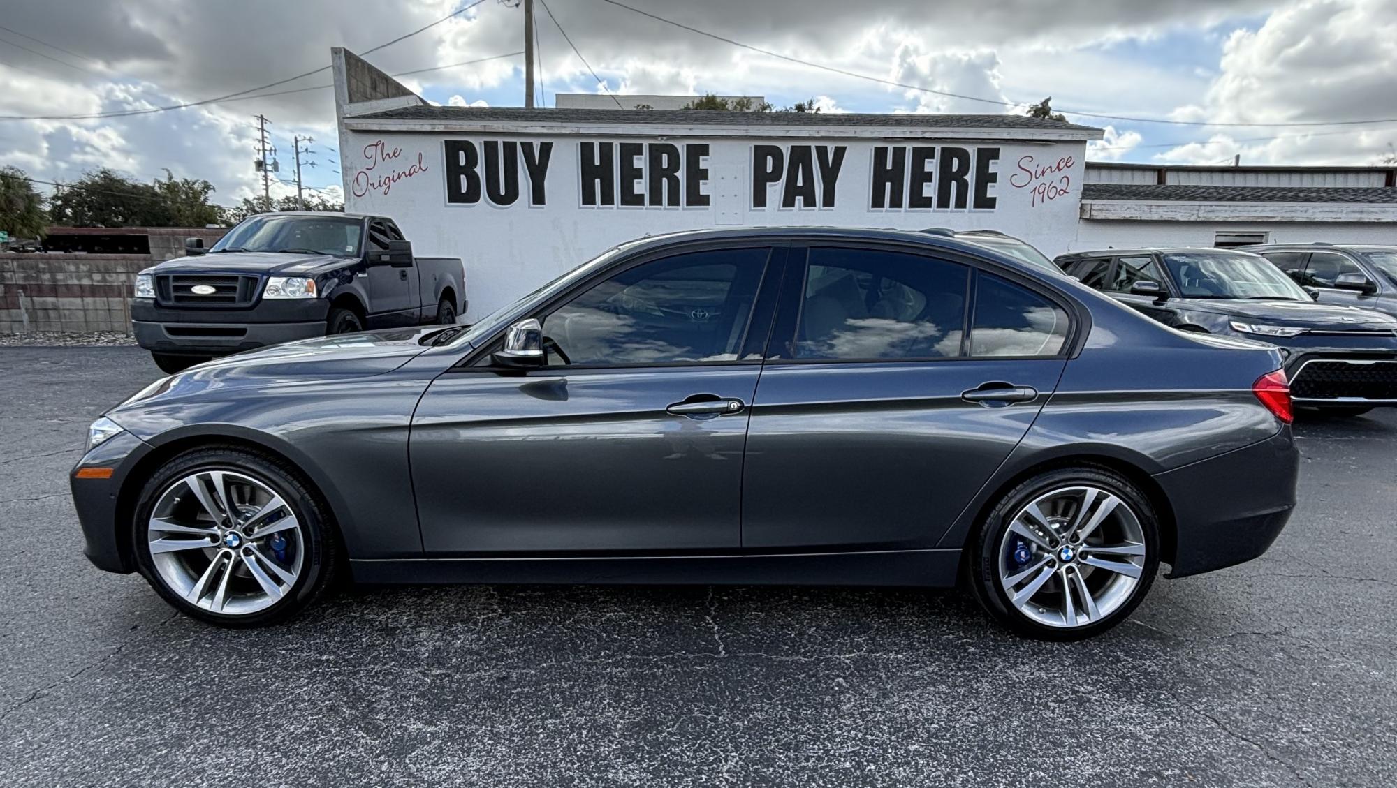 photo of 2015 BMW 3-Series 328i Sedan