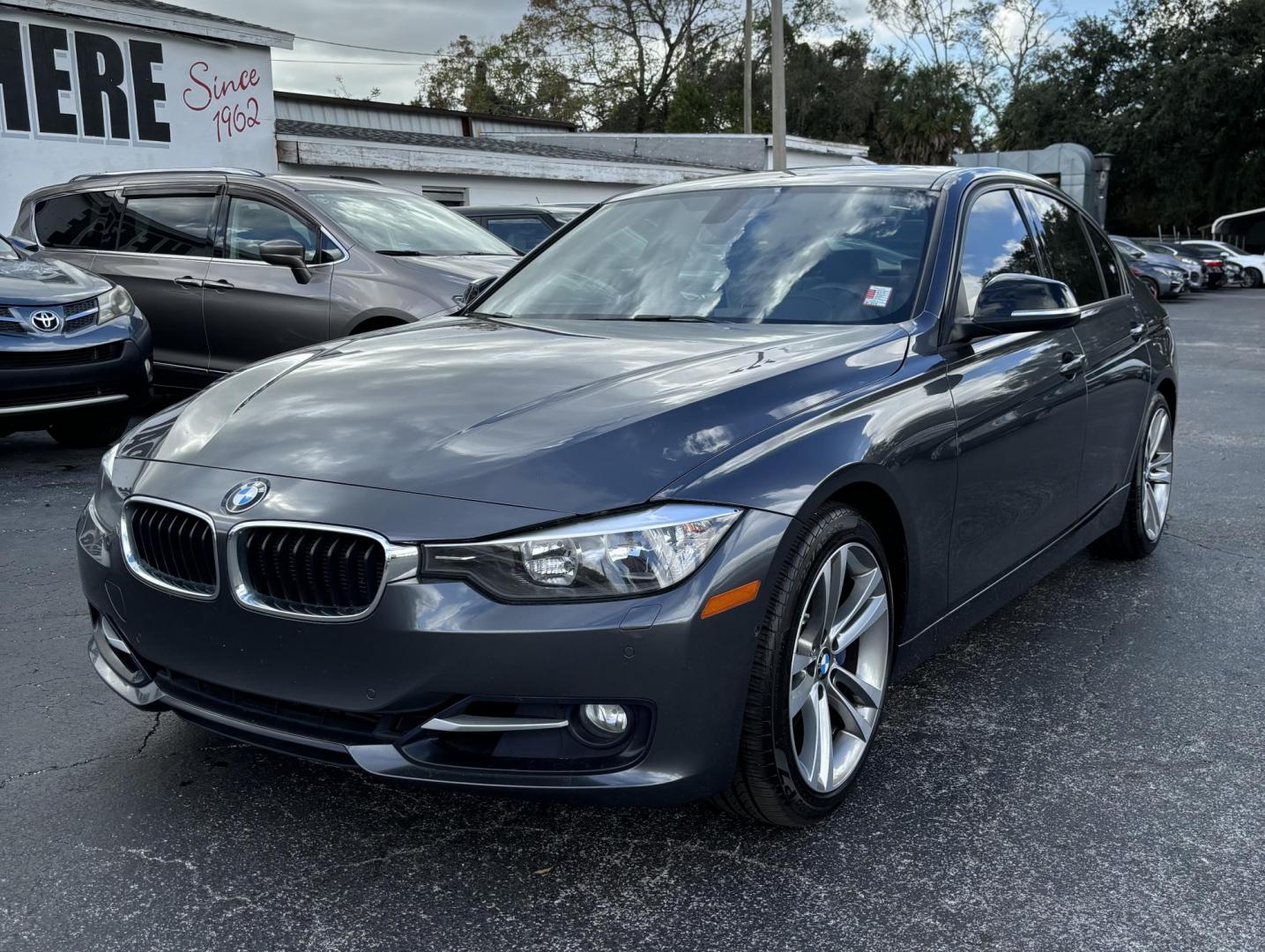 2015 BMW 3-Series 328i Sedan (WBA3A5C54FP) with an 2.0L L4 DOHC 16V engine, 8-Speed Automatic transmission, located at 6112 N Florida Avenue, Tampa, FL, 33604, (888) 521-5131, 27.954929, -82.459534 - Photo#2