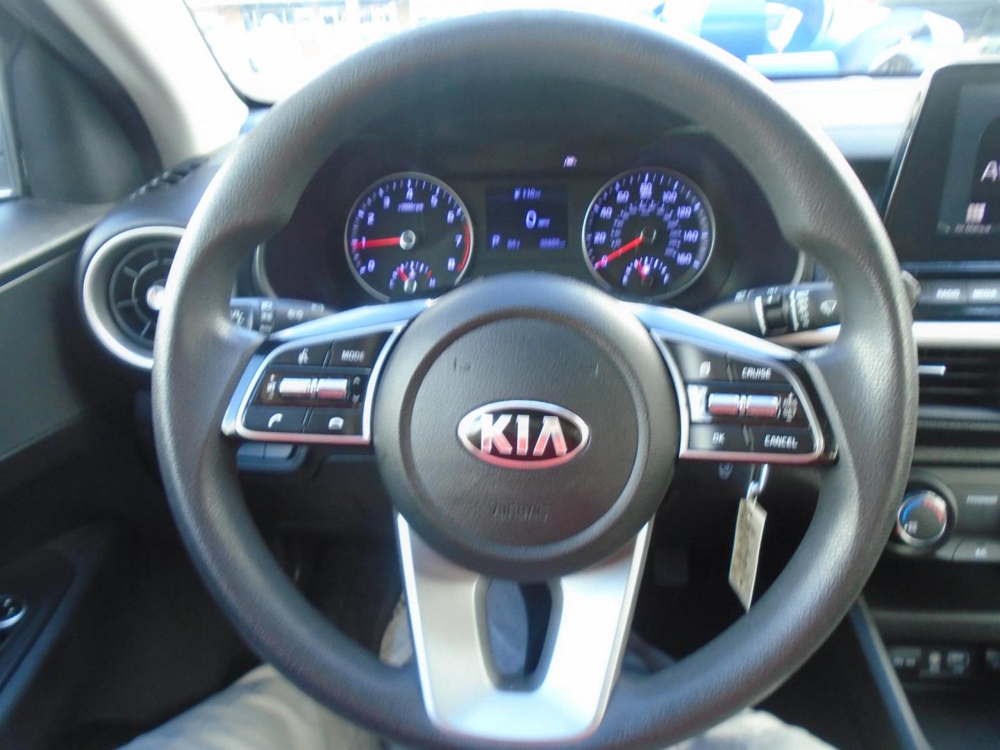 2020 Kia Forte FE 6M (3KPF24AD7LE) with an 2.0L L4 DOHC 16V engine, 6M transmission, located at 6112 N Florida Avenue, Tampa, FL, 33604, (888) 521-5131, 27.954929, -82.459534 - Photo#20