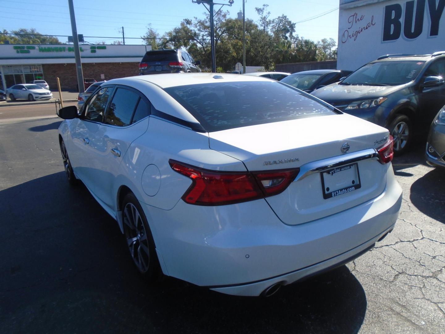 2017 Nissan Maxima 3.5 S (1N4AA6AP0HC) with an 3.5L V6 DOHC 24V engine, CVT transmission, located at 6112 N Florida Avenue, Tampa, FL, 33604, (888) 521-5131, 27.954929, -82.459534 - Photo#4