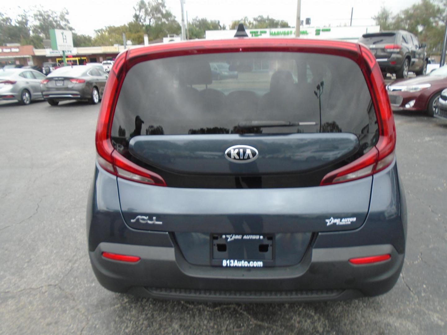 2020 Kia Soul S (KNDJ23AU8L7) with an 2.0L L4 DOHC 16V engine, CVT transmission, located at 6112 N Florida Avenue, Tampa, FL, 33604, (888) 521-5131, 27.954929, -82.459534 - Photo#8