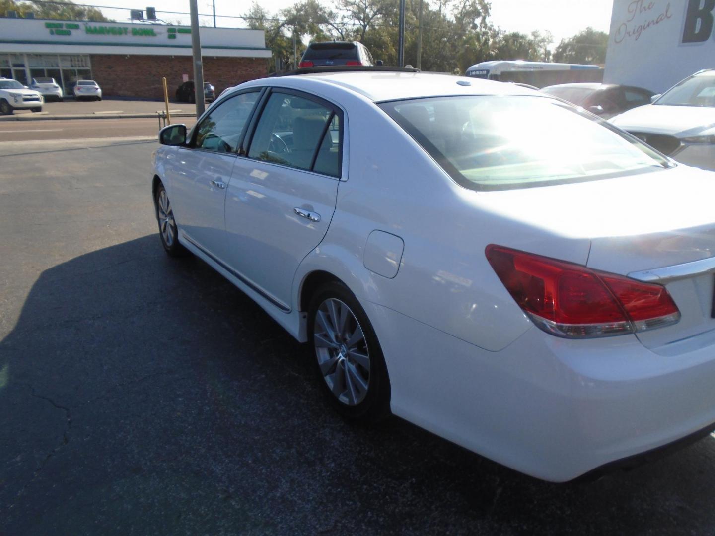 2011 Toyota Avalon Base (4T1BK3DB8BU) with an 3.5L V6 DOHC 24V engine, 6-Speed Automatic transmission, located at 6112 N Florida Avenue, Tampa, FL, 33604, (888) 521-5131, 27.954929, -82.459534 - Photo#6