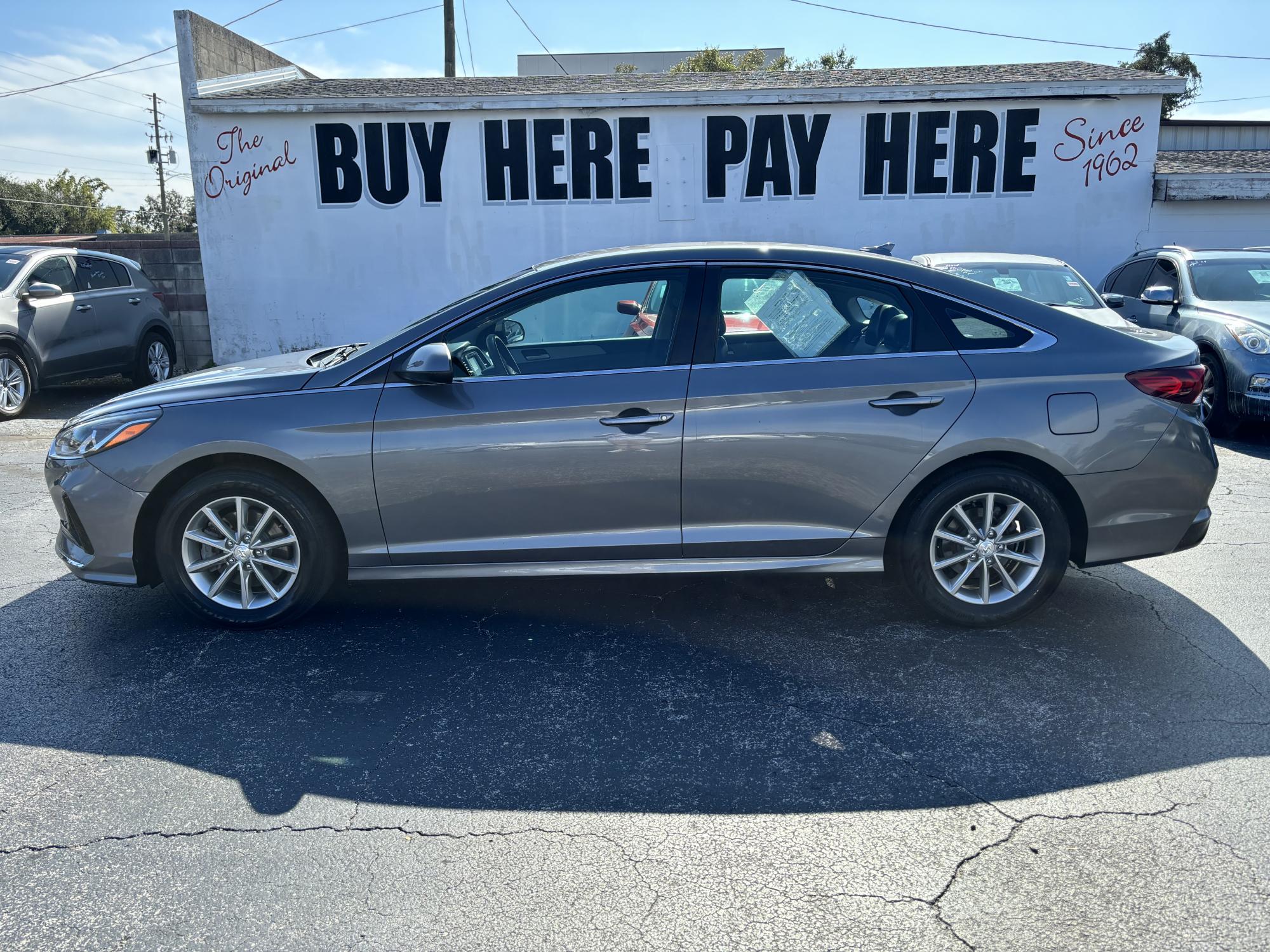 photo of 2019 Hyundai Sonata SE