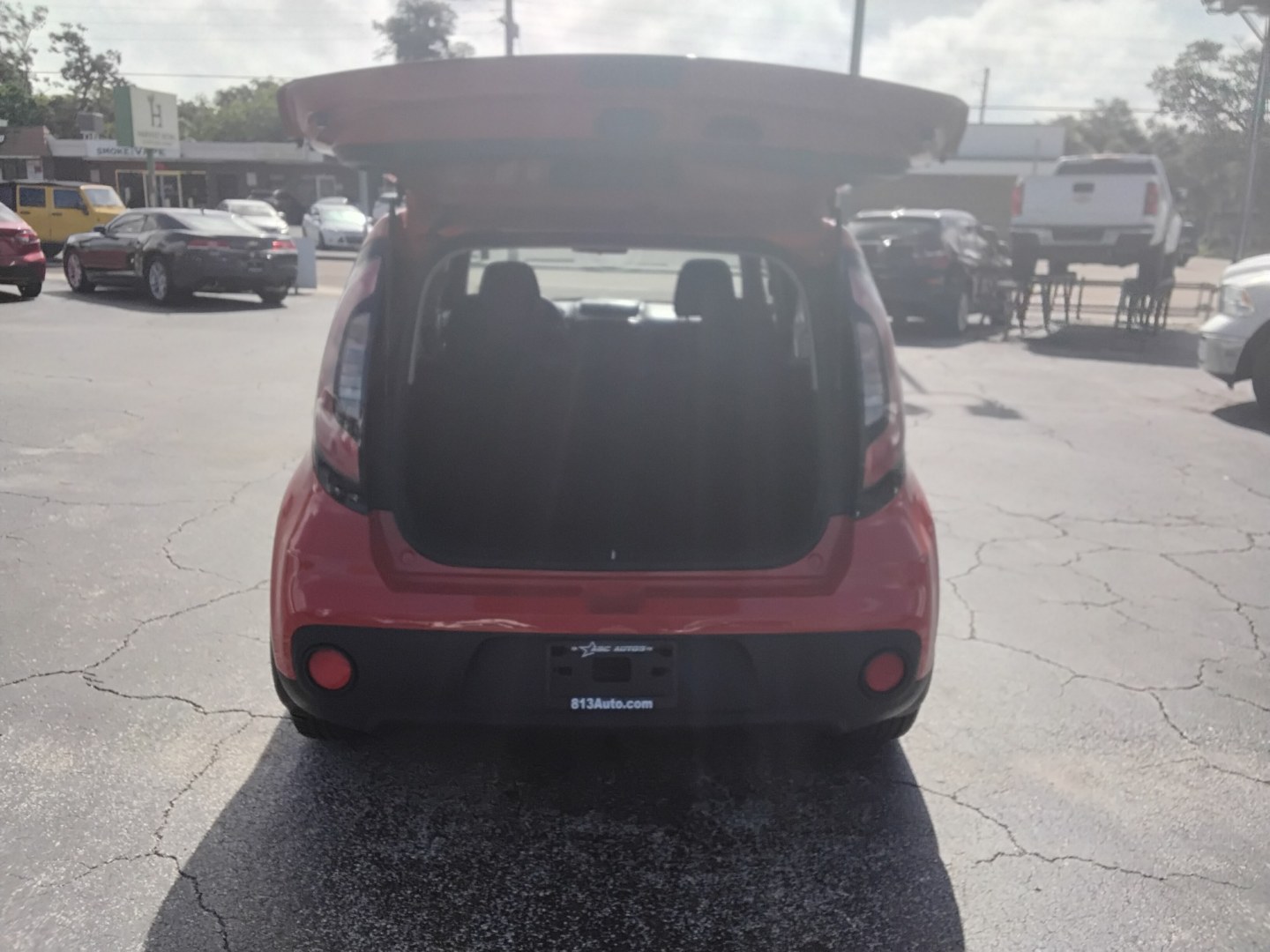 2019 RED /Black Kia Soul Base 6M (KNDJN2A20K7) with an 1.6L L4 DOHC 16V engine, 6M transmission, located at 6112 N Florida Avenue, Tampa, FL, 33604, (888) 521-5131, 27.954929, -82.459534 - $499 down plus tax & tag.- Photo#6