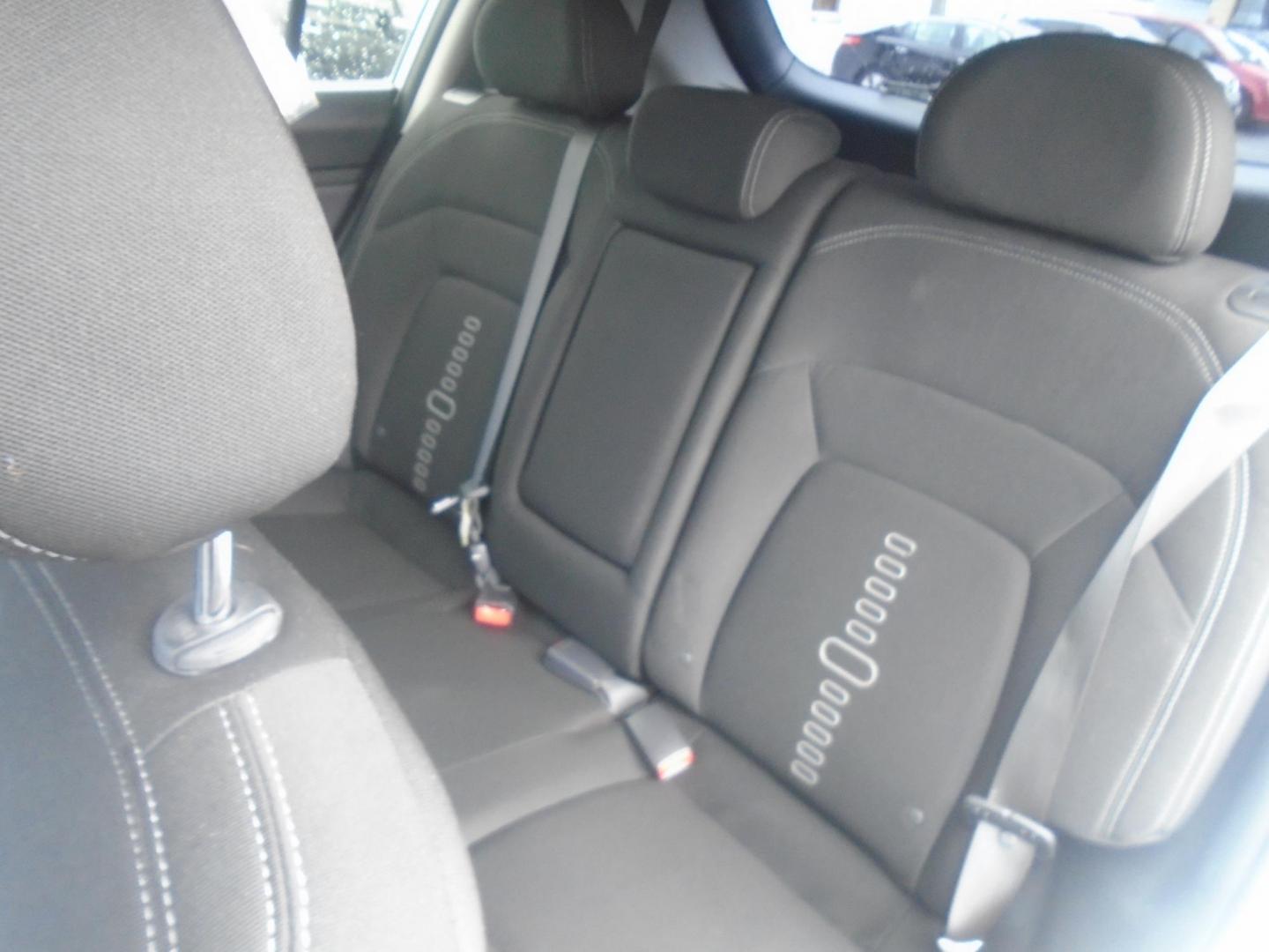 2012 Kia Sportage EX FWD (KNDPC3A26C7) with an 2.4L V6 DOHC 24V engine, 6-Speed Automatic transmission, located at 6112 N Florida Avenue, Tampa, FL, 33604, (888) 521-5131, 27.954929, -82.459534 - Photo#11