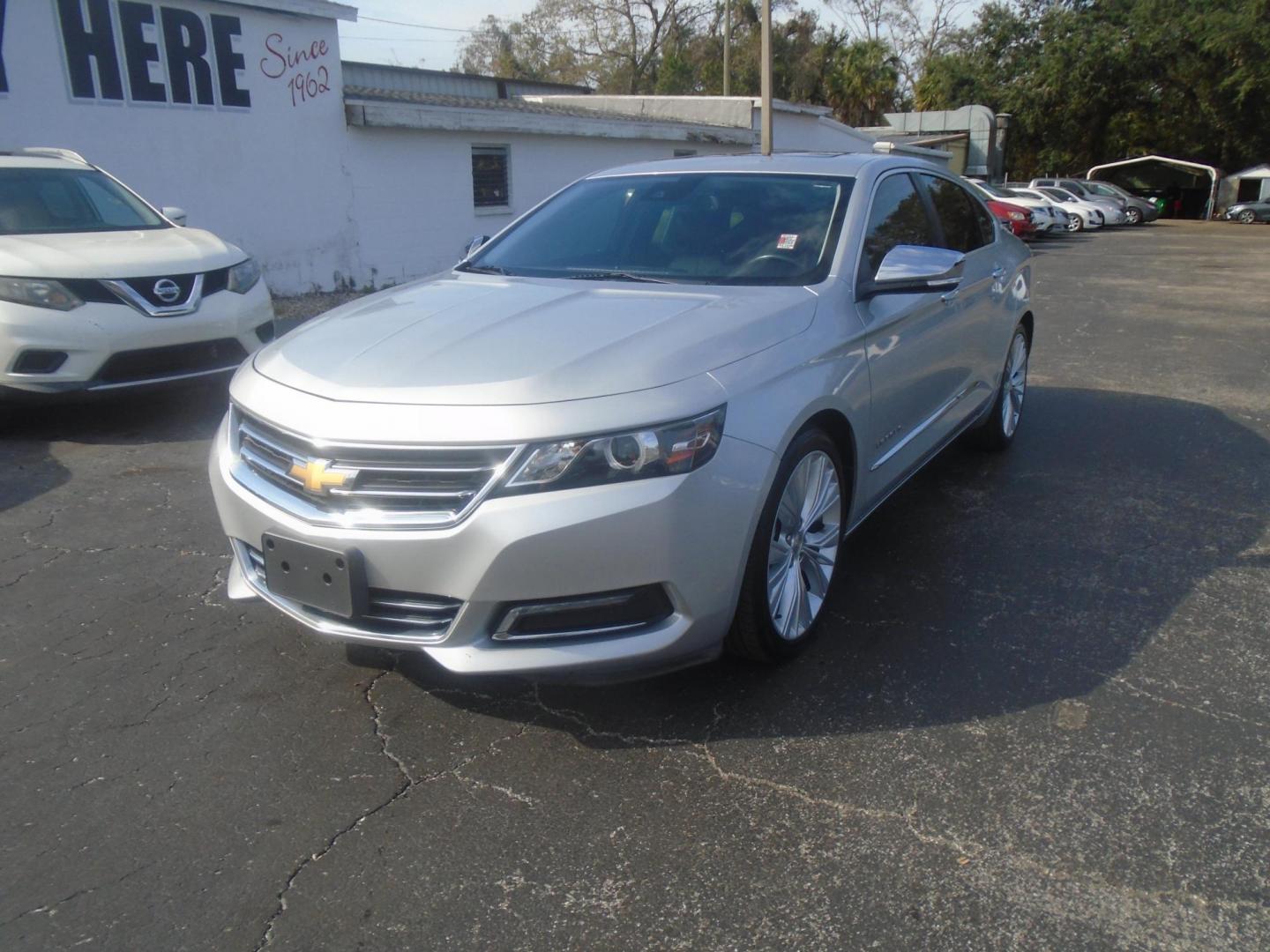 2015 Chevrolet Impala 2LZ (2G1165S30F9) with an 3.6L V6 DOHC 24VV FFV engine, 6-Speed Automatic transmission, located at 6112 N Florida Avenue, Tampa, FL, 33604, (888) 521-5131, 27.954929, -82.459534 - Photo#2