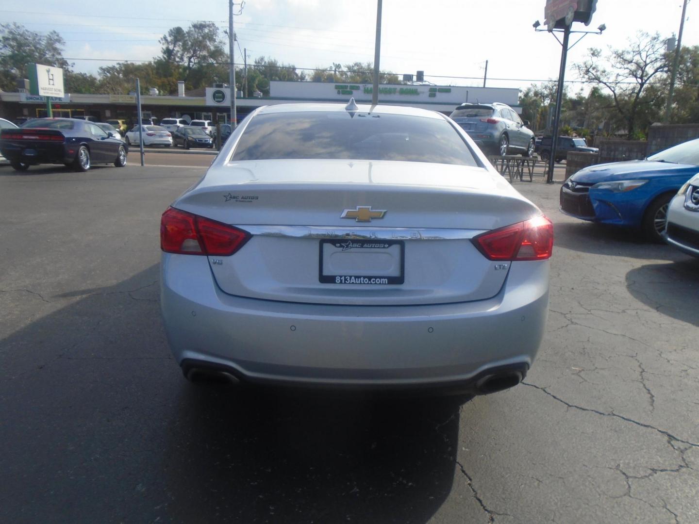 2015 Chevrolet Impala 2LZ (2G1165S30F9) with an 3.6L V6 DOHC 24VV FFV engine, 6-Speed Automatic transmission, located at 6112 N Florida Avenue, Tampa, FL, 33604, (888) 521-5131, 27.954929, -82.459534 - Photo#4