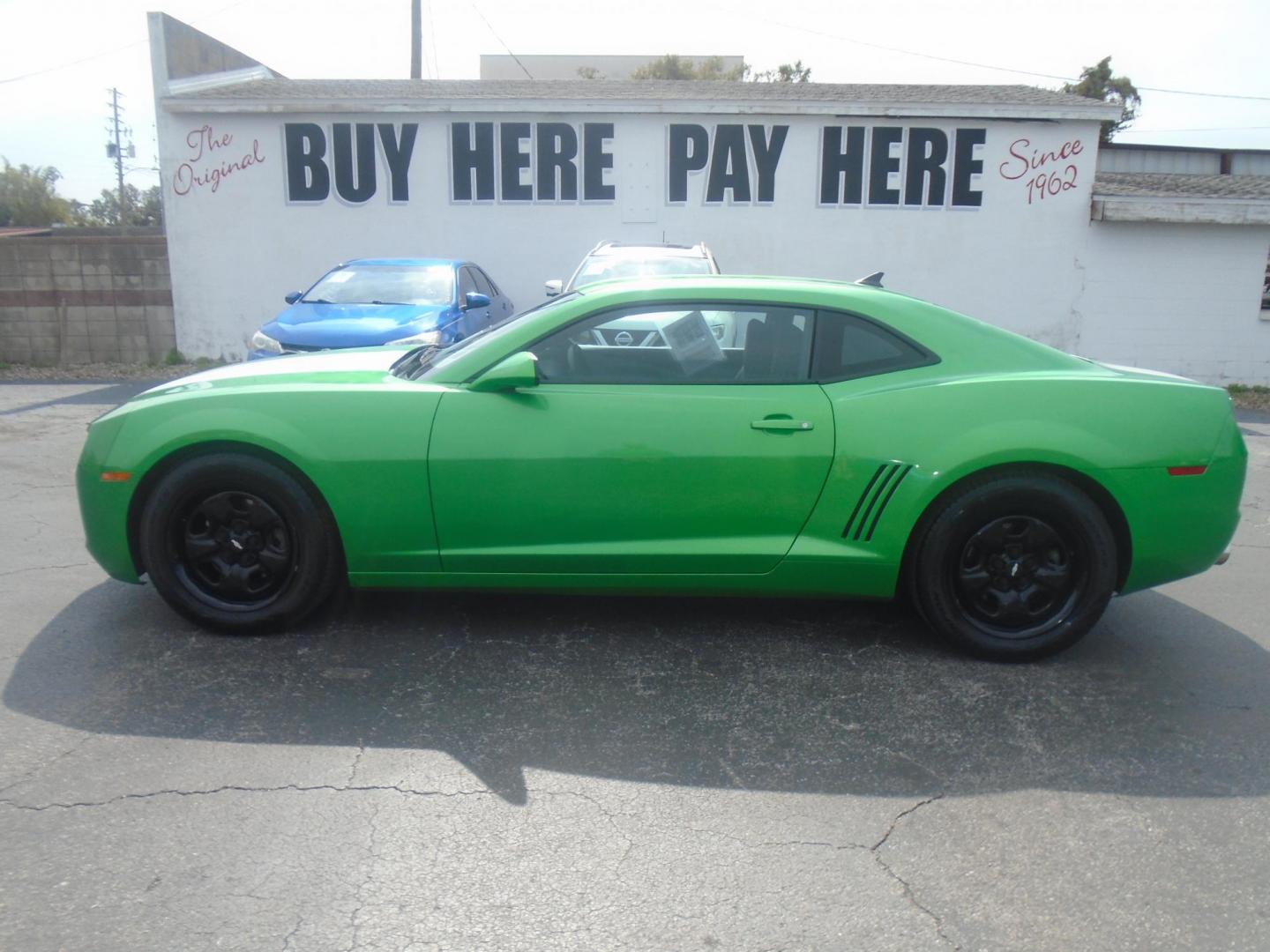 2011 Chevrolet Camaro LS Coupe (2G1FA1EDXB9) with an 3.6L V6 DOHC 24V engine, 6-Speed Automatic transmission, located at 6112 N Florida Avenue, Tampa, FL, 33604, (888) 521-5131, 27.954929, -82.459534 - Photo#0