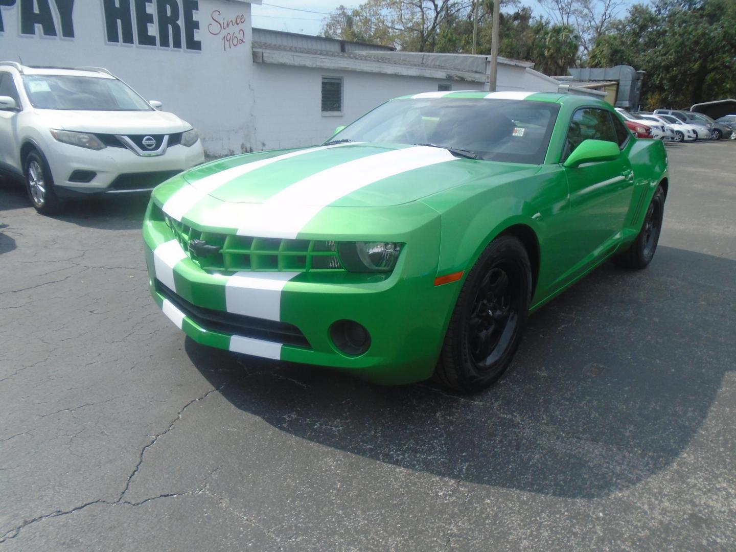 2011 Chevrolet Camaro LS Coupe (2G1FA1EDXB9) with an 3.6L V6 DOHC 24V engine, 6-Speed Automatic transmission, located at 6112 N Florida Avenue, Tampa, FL, 33604, (888) 521-5131, 27.954929, -82.459534 - Photo#2