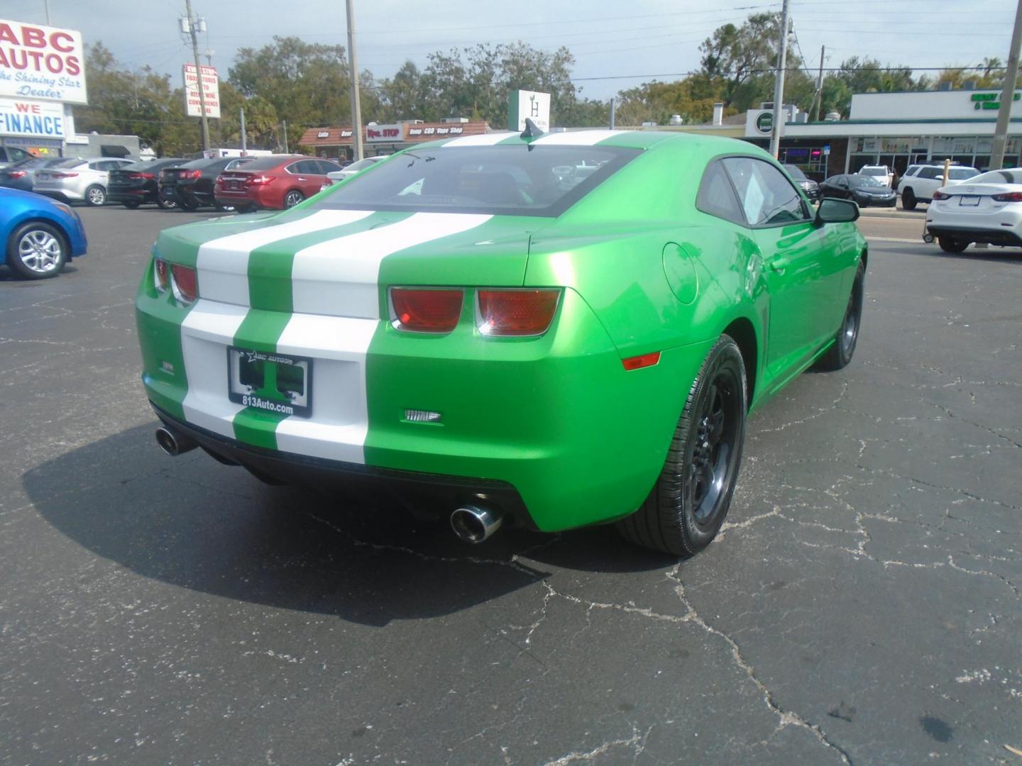 2011 Chevrolet Camaro LS Coupe (2G1FA1EDXB9) with an 3.6L V6 DOHC 24V engine, 6-Speed Automatic transmission, located at 6112 N Florida Avenue, Tampa, FL, 33604, (888) 521-5131, 27.954929, -82.459534 - Photo#3