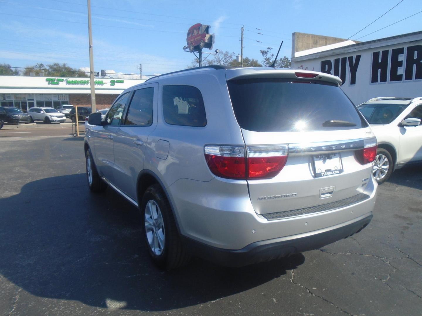 2011 Dodge Durango Crew 2WD (1D4RD4GG8BC) with an 3.6L V6 DOHC 24V engine, located at 6112 N Florida Avenue, Tampa, FL, 33604, (888) 521-5131, 27.954929, -82.459534 - Photo#6