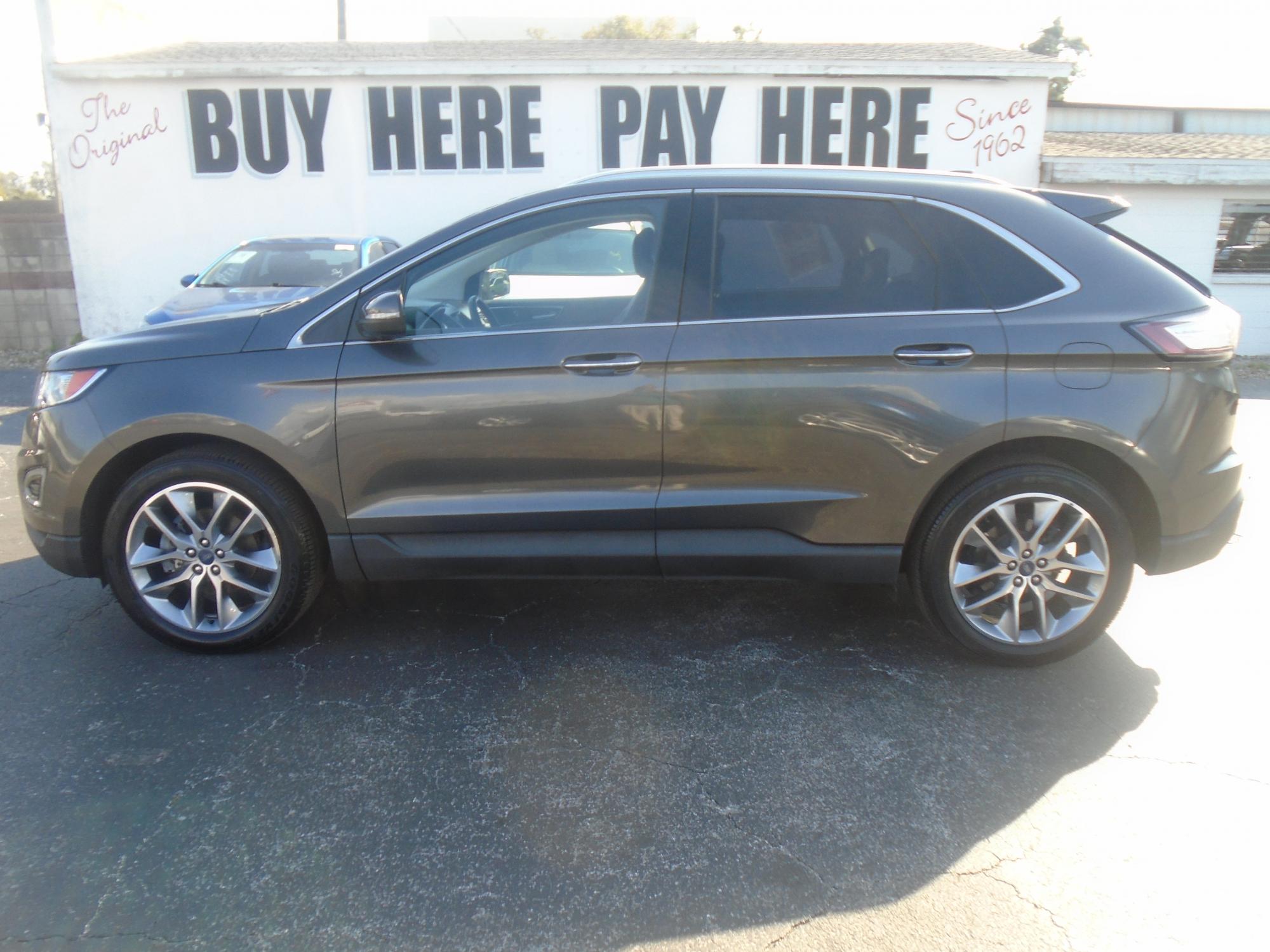 photo of 2018 Ford Edge Titanium