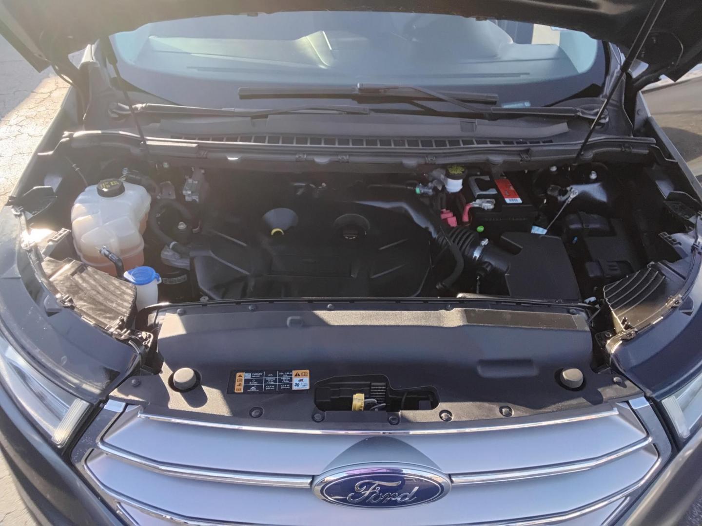 2018 GRAY /Black Ford Edge Titanium (2FMPK3K98JB) with an 2.0L L4 DOHC 16V engine, 6A transmission, located at 6112 N Florida Avenue, Tampa, FL, 33604, (888) 521-5131, 27.954929, -82.459534 - $499 down plus tax & tag. - Photo#12