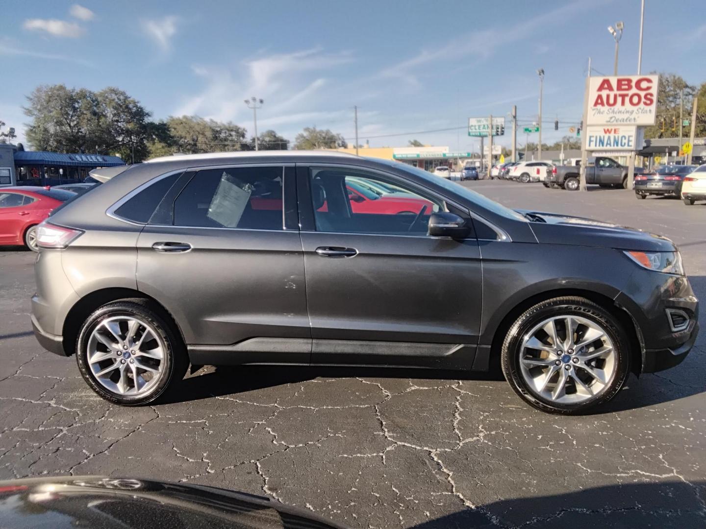2018 GRAY /Black Ford Edge Titanium (2FMPK3K98JB) with an 2.0L L4 DOHC 16V engine, 6A transmission, located at 6112 N Florida Avenue, Tampa, FL, 33604, (888) 521-5131, 27.954929, -82.459534 - $499 down plus tax & tag. - Photo#3