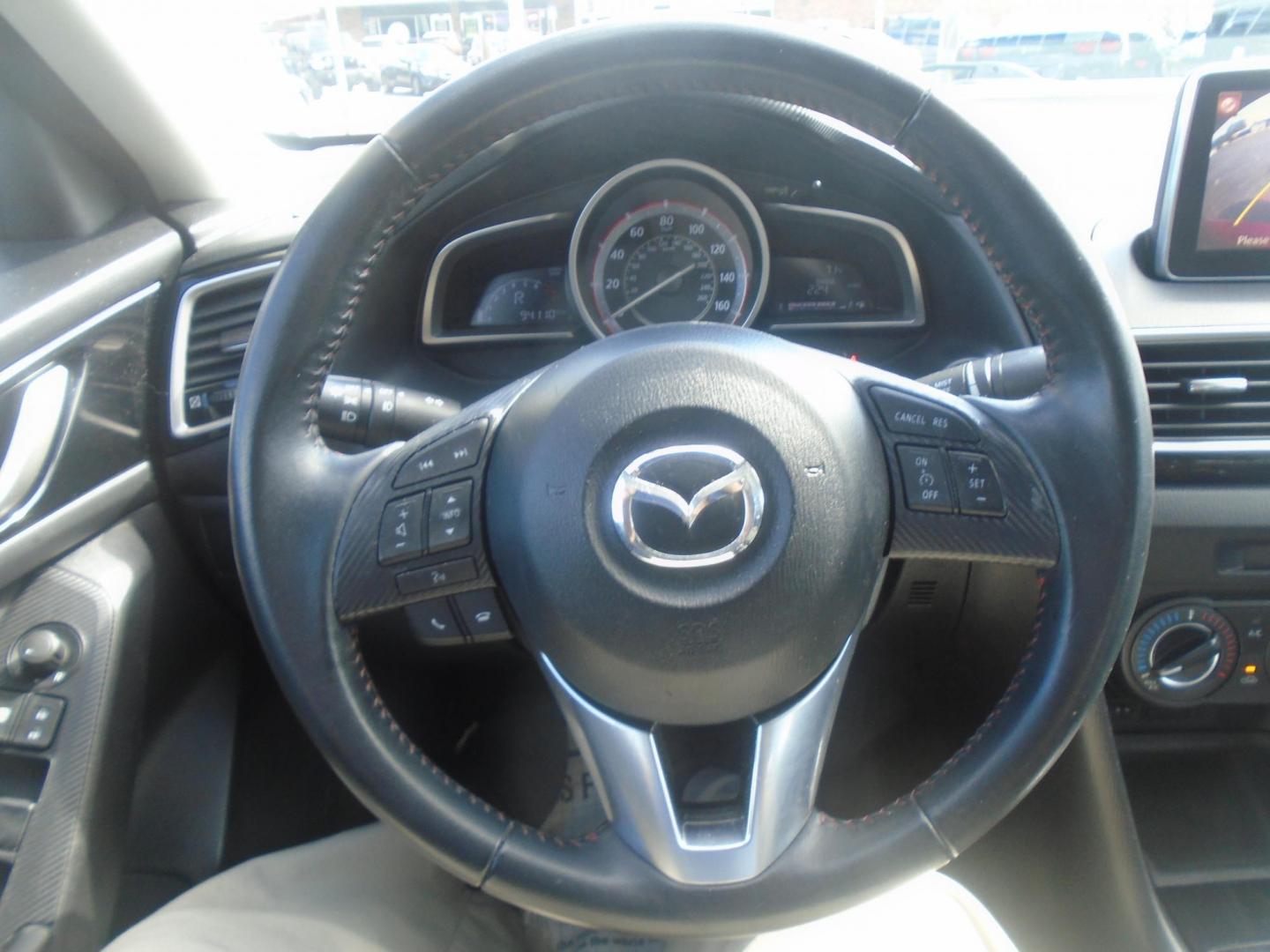 2015 Mazda MAZDA3 i Touring AT 4-Door (3MZBM1V74FM) with an 2.0L L4 DOHC 16V engine, 6-Speed Automatic transmission, located at 6112 N Florida Avenue, Tampa, FL, 33604, (888) 521-5131, 27.954929, -82.459534 - Photo#23