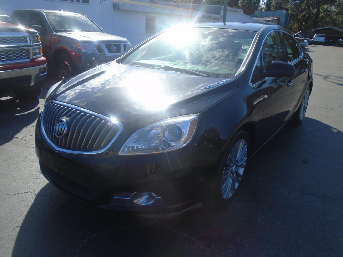 2012 Buick Verano Leather (1G4PS5SK2C4) with an 2.4L L4 DOHC 16V FFV engine, 6-Speed Automatic transmission, located at 6112 N Florida Avenue, Tampa, FL, 33604, (888) 521-5131, 27.954929, -82.459534 - Photo#2